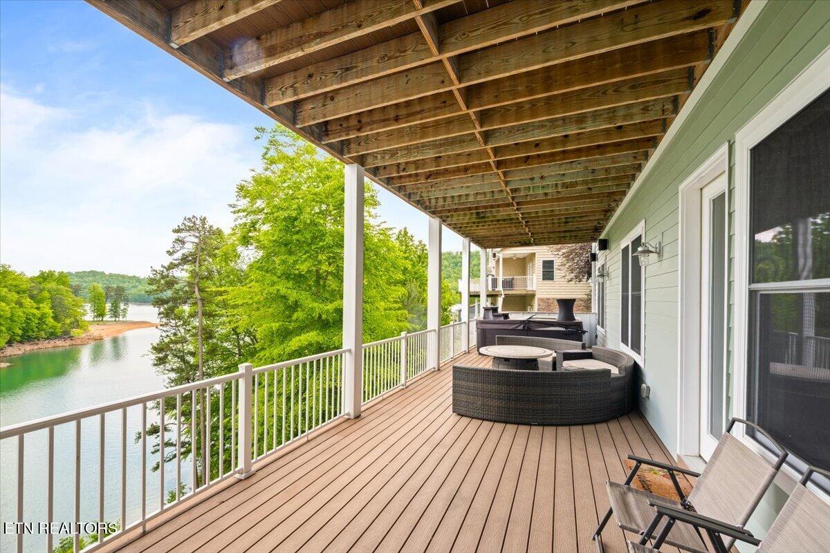 207 Cameron Loop Lane Lafollette TN 37766