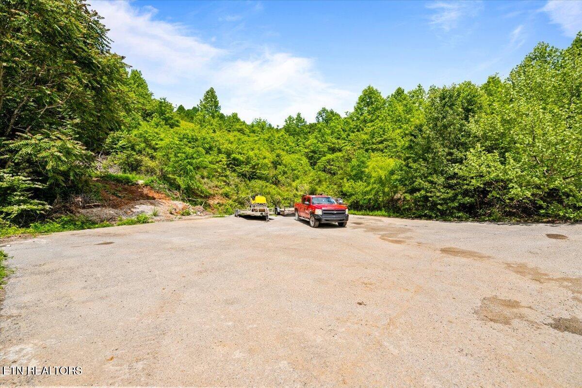 207 Cameron Loop Lane Lafollette TN 37766
