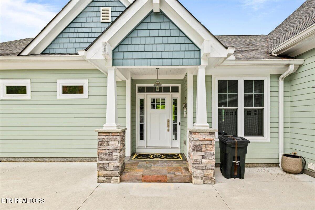 207 Cameron Loop Lane Lafollette TN 37766