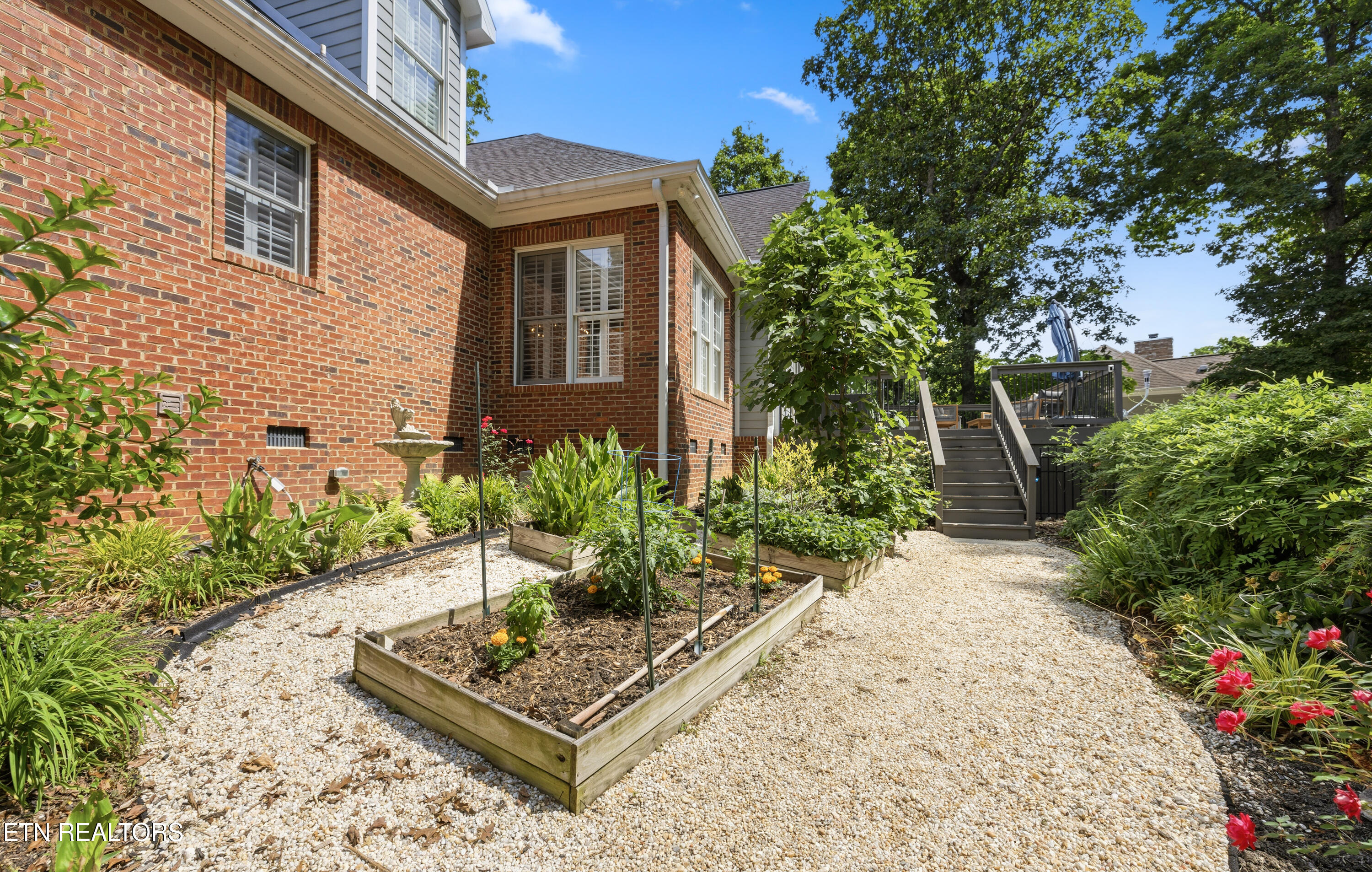 109 Red Grouse Drive Lenoir City TN 37772