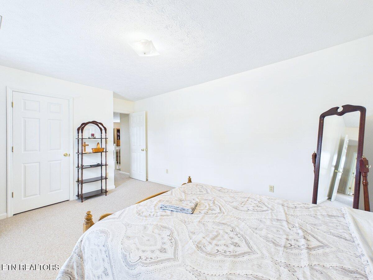 128 County Road 101 Riceville TN 37370