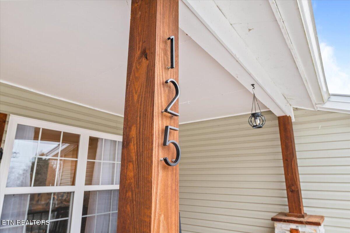 125 Denise Drive Speedwell TN 37870