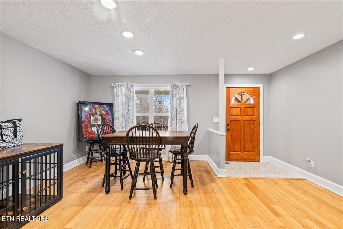 125 Denise Drive Speedwell TN 37870