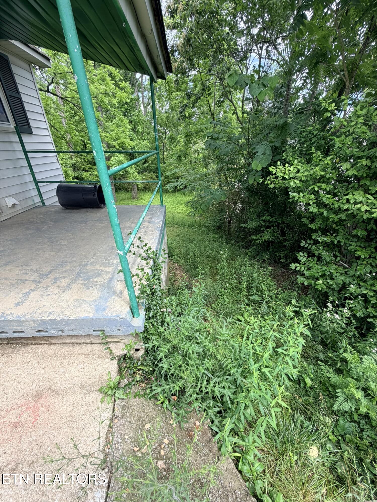 18700 Alberta Street Oneida TN 37841