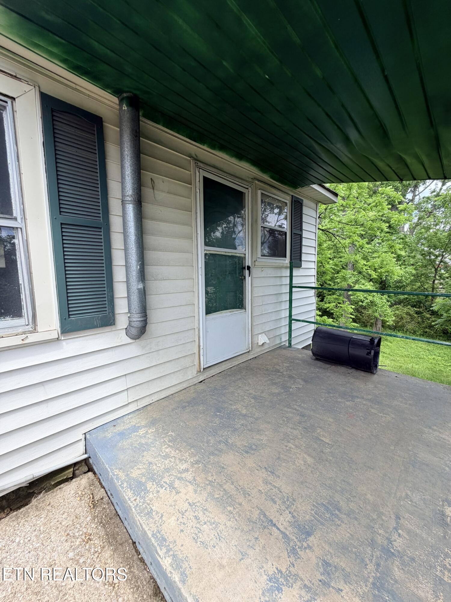 18700 Alberta Street Oneida TN 37841