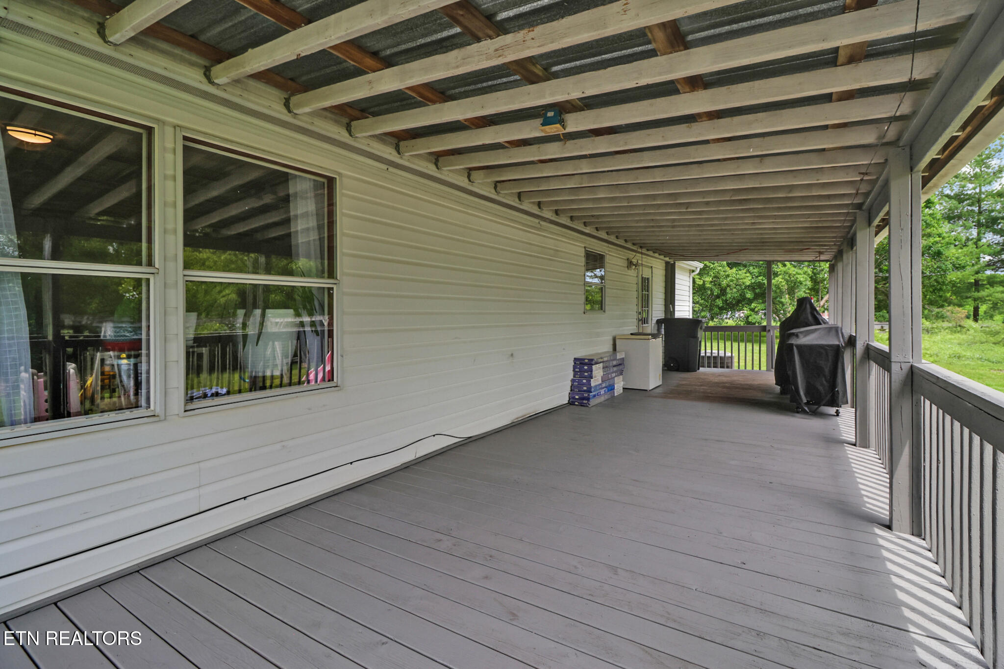 60 Greenview Lane Crossville TN 38571