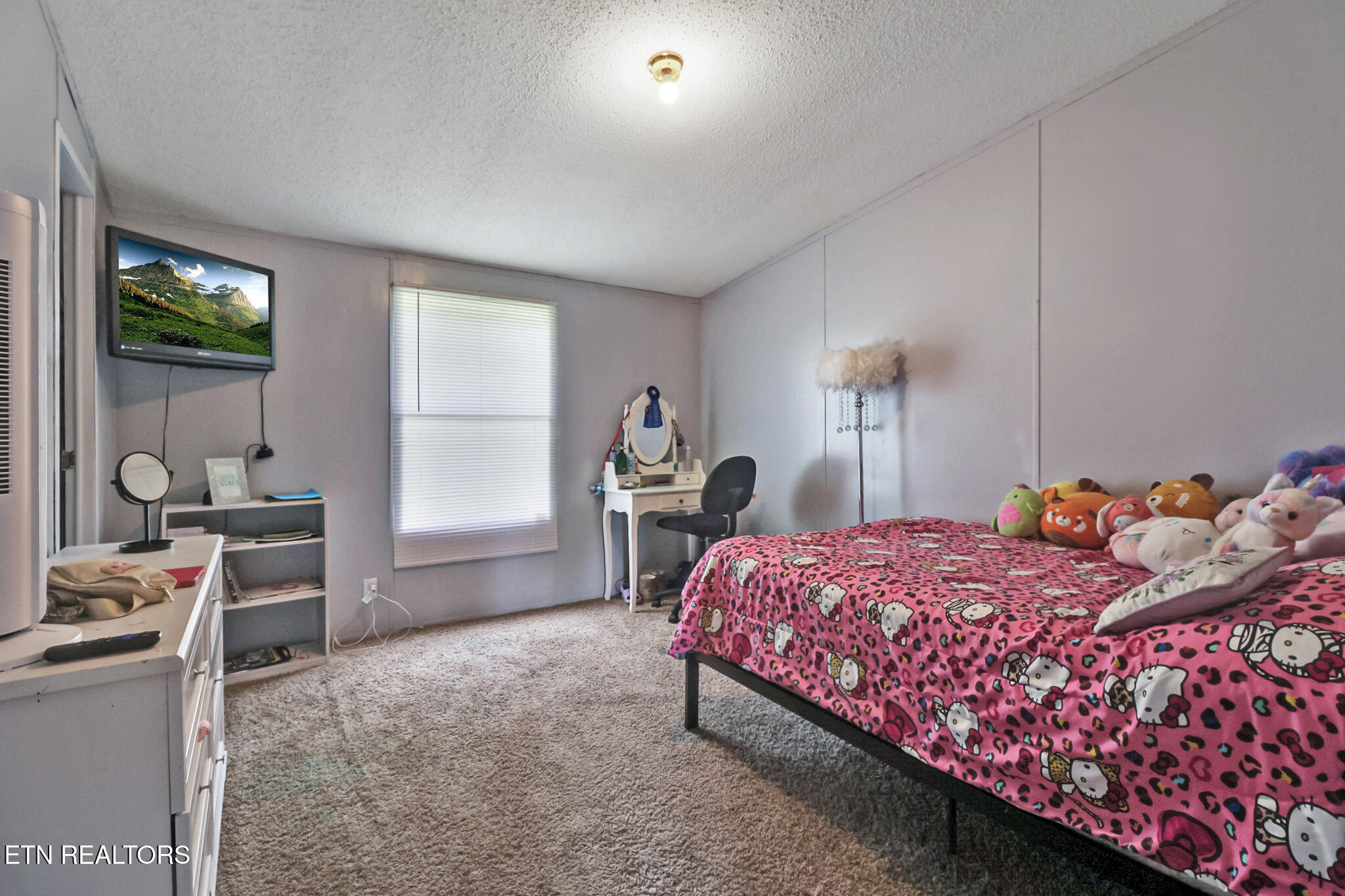 60 Greenview Lane Crossville TN 38571