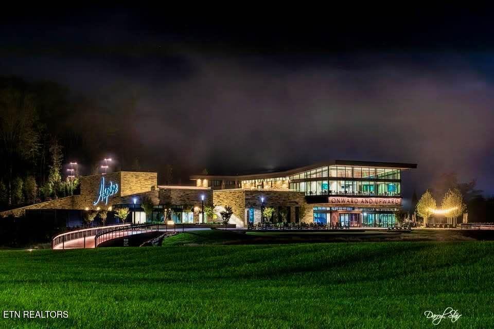 105 Cozy Manor Way Clinton TN 37716