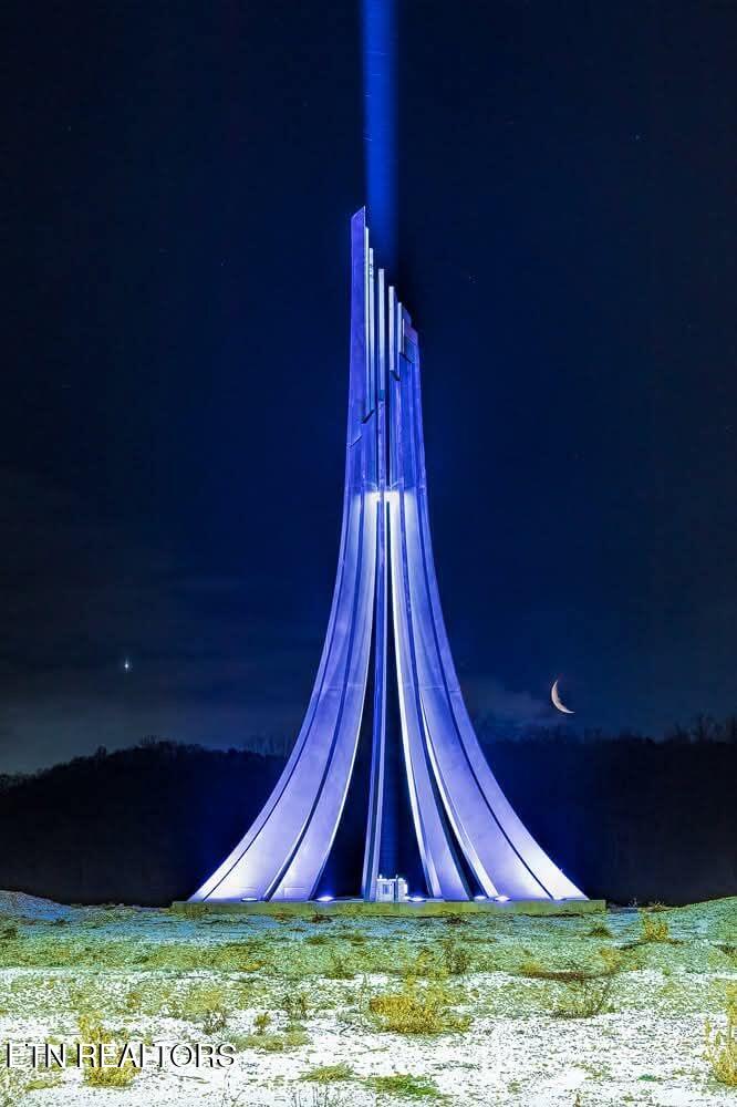 105 Cozy Manor Way Clinton TN 37716