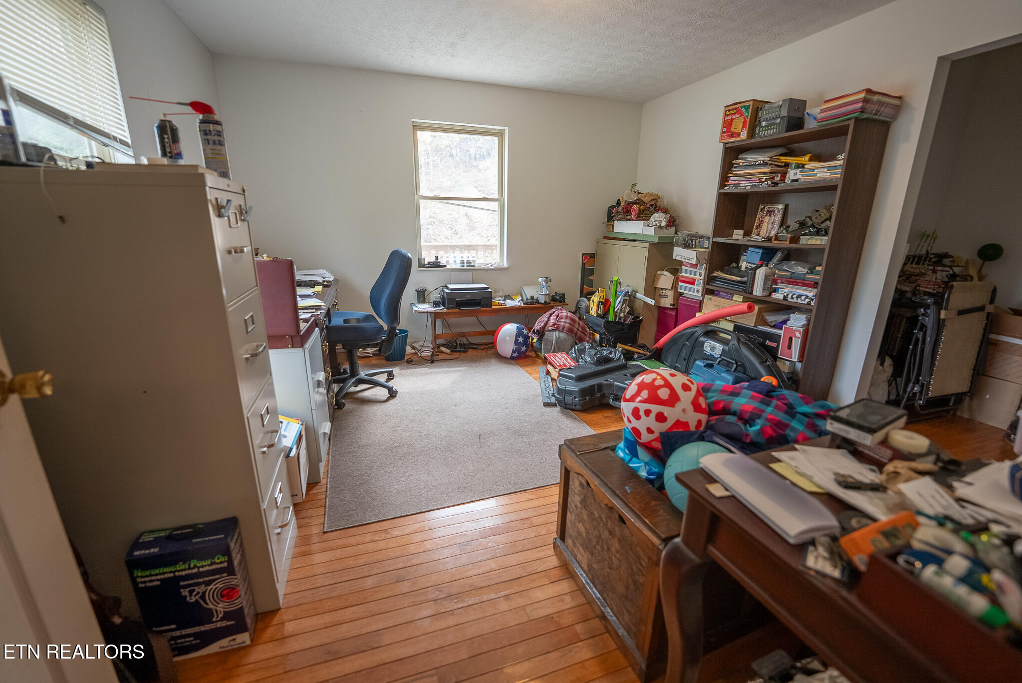 8651 Tazewell Highway Sneedville TN 37869