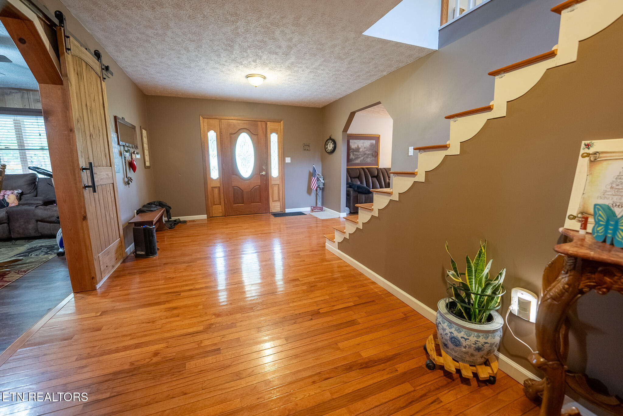 8651 Tazewell Highway Sneedville TN 37869