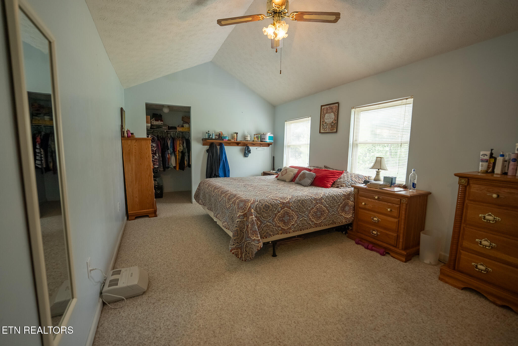 8651 Tazewell Highway Sneedville TN 37869