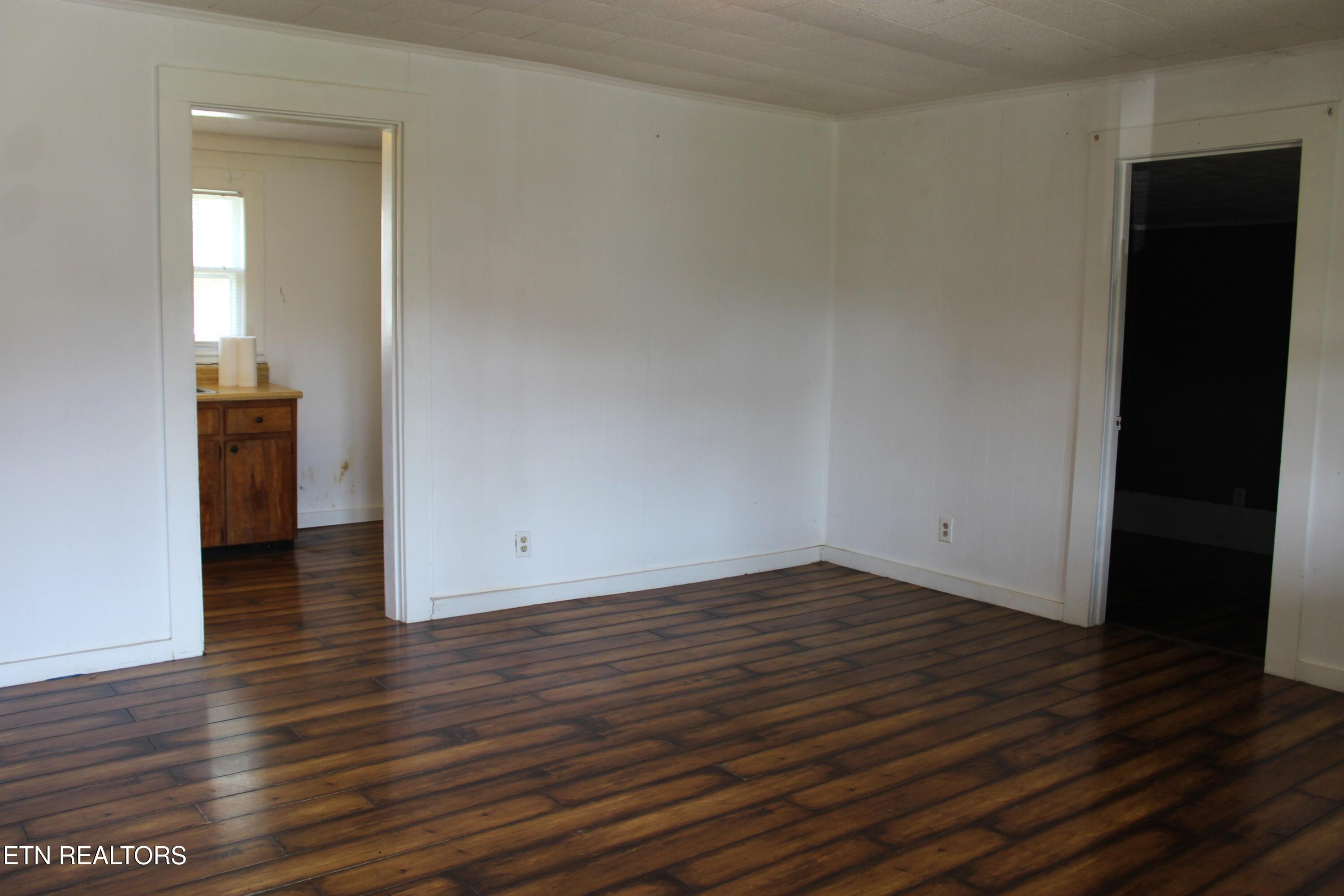 906 Cannon Avenue Sweetwater TN 37874