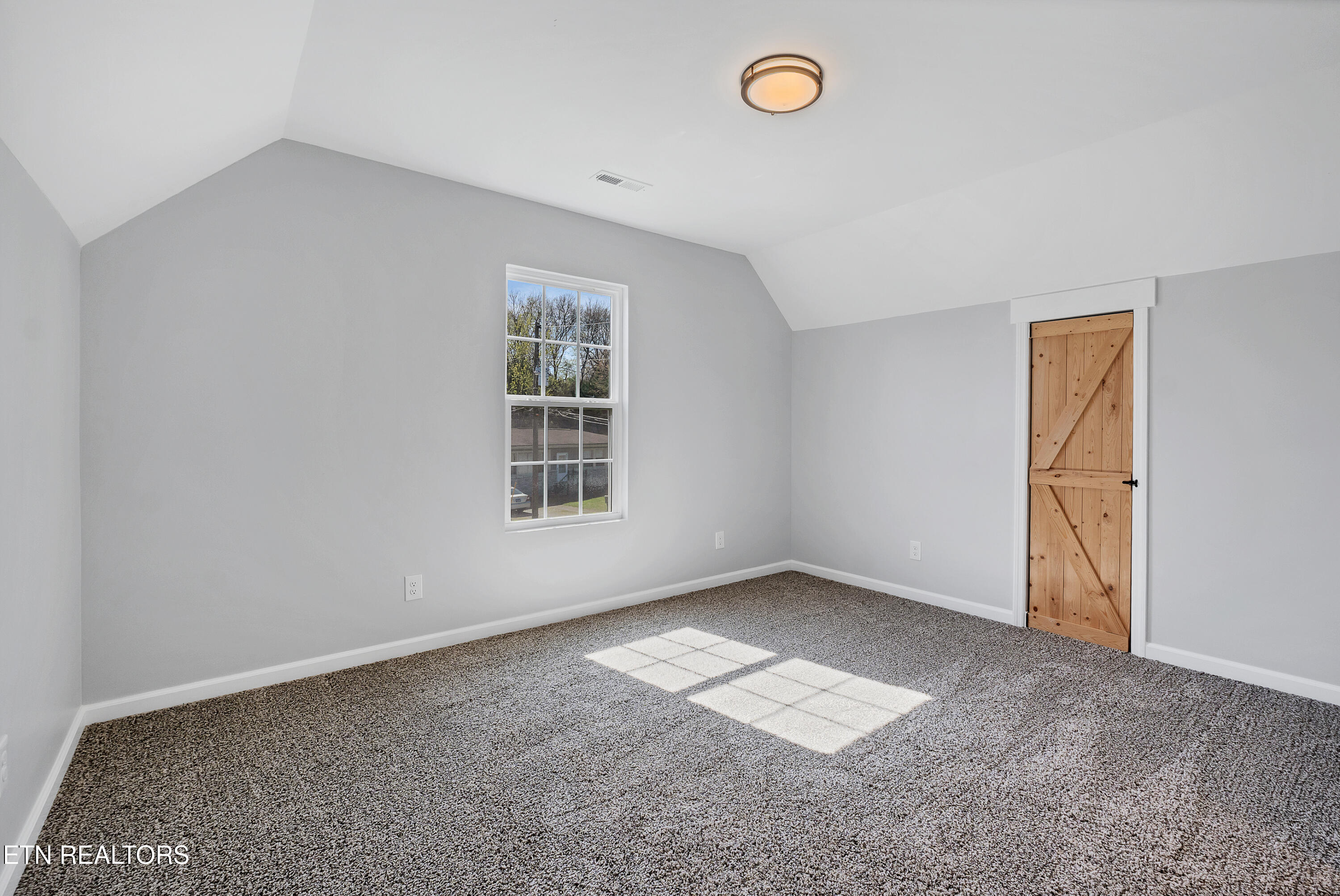 604 Middle Street Maryville TN 37804