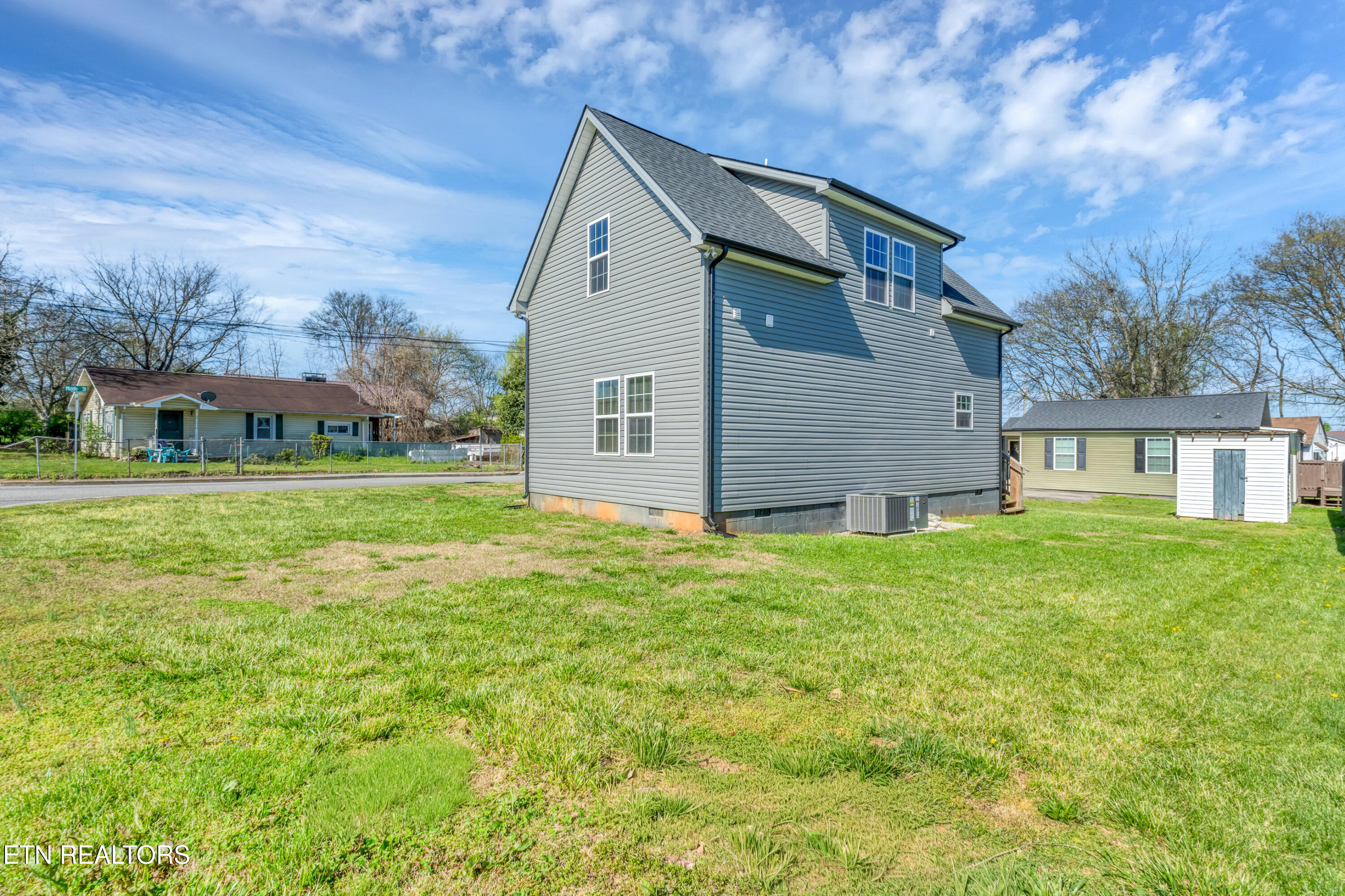604 Middle Street Maryville TN 37804