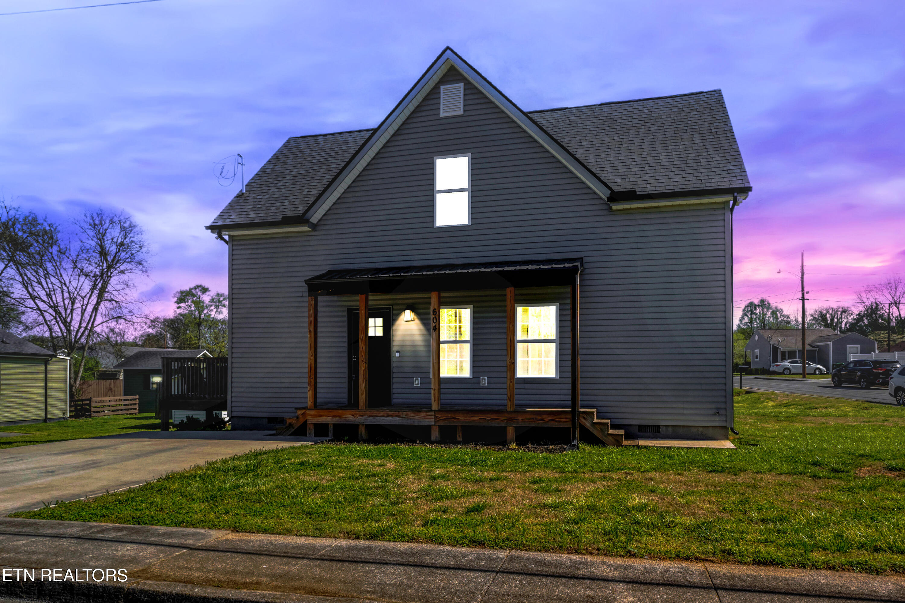 604 Middle Street Maryville TN 37804