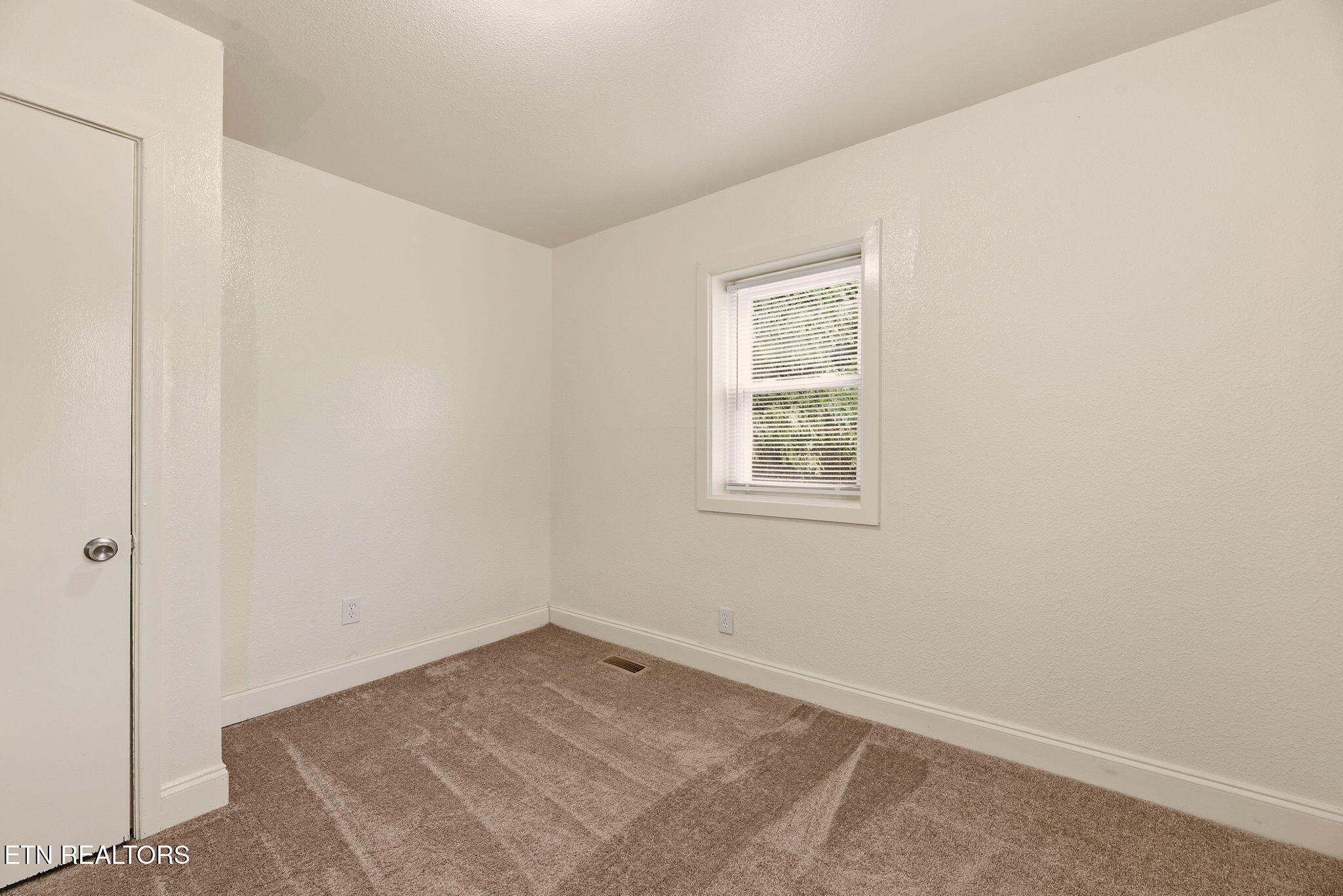 517 Cherry Street Lafollette TN 37766