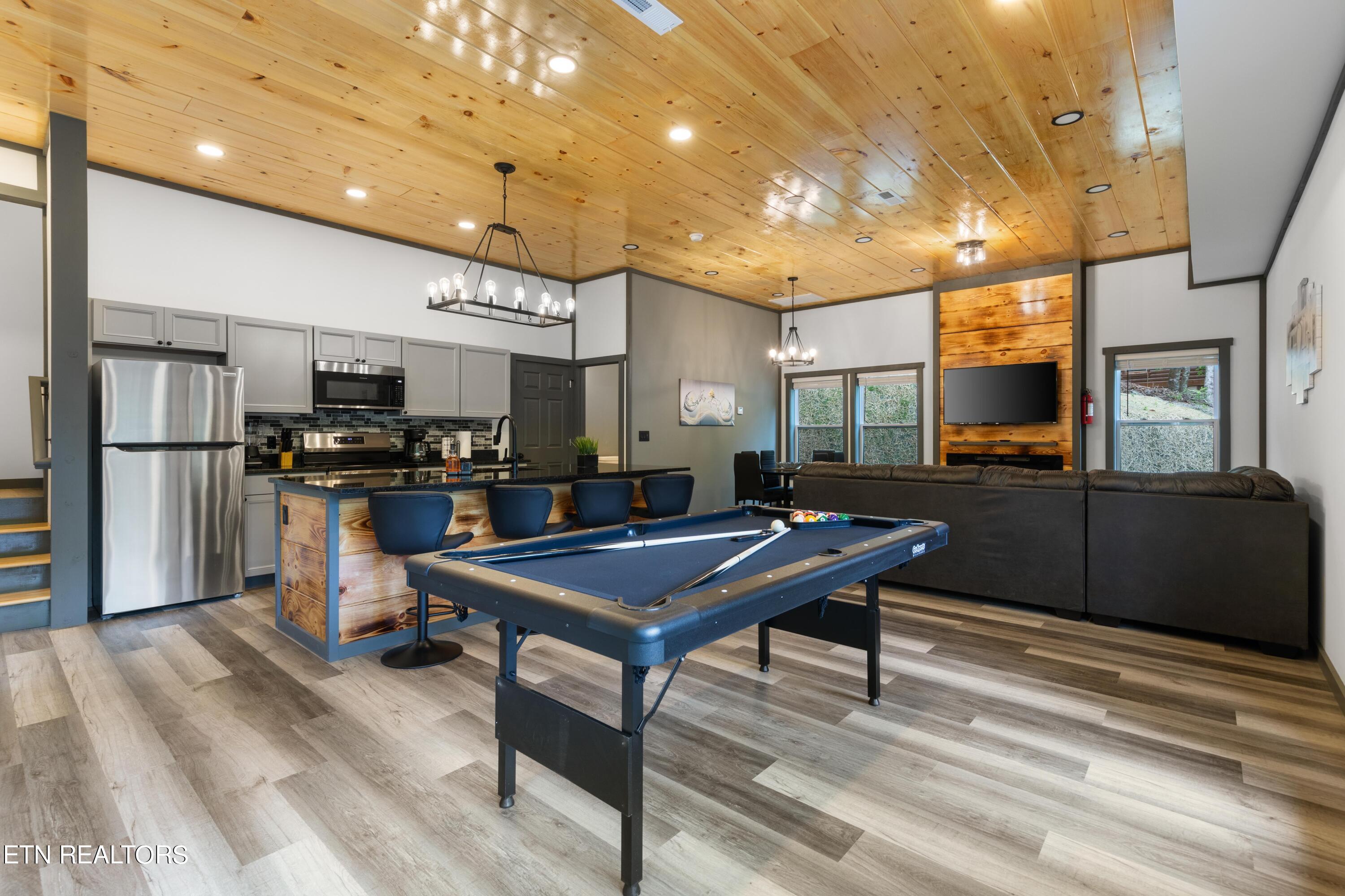 1517 Silver Poplar Lane Sevierville TN 37876