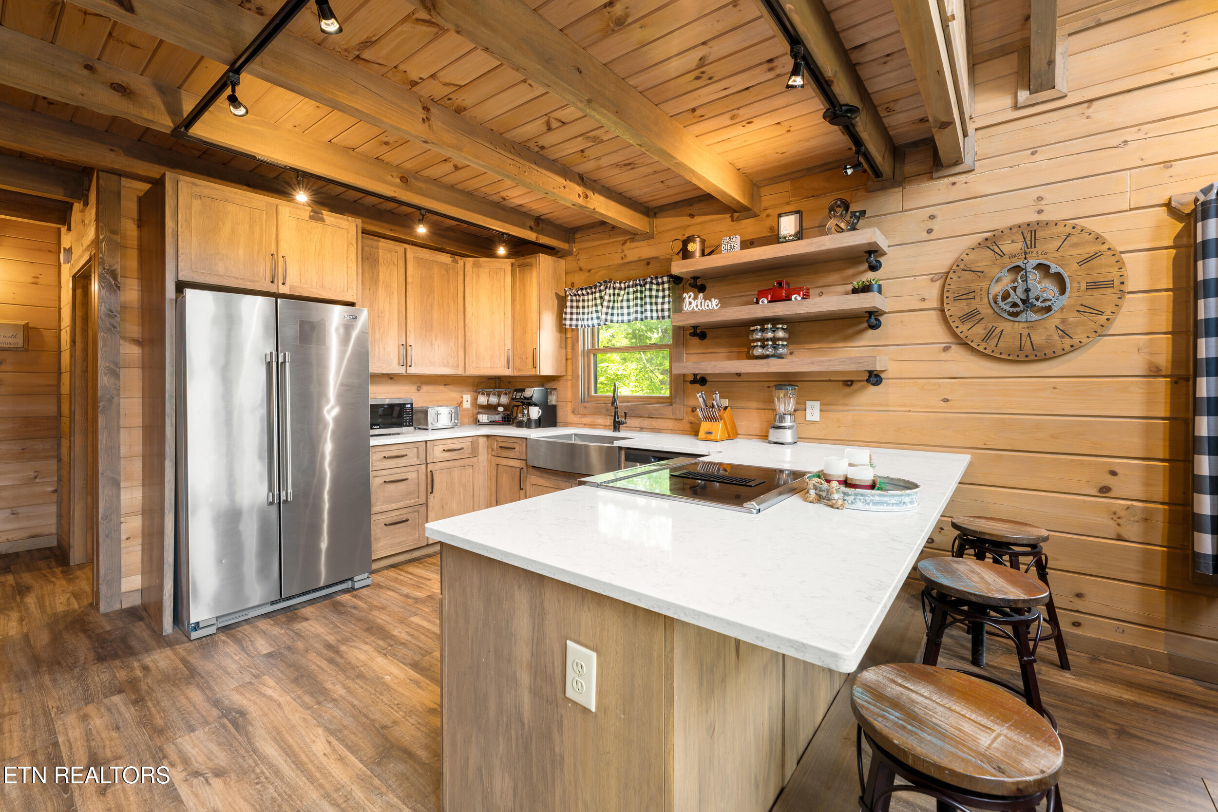 1606 Dove Wing Way Sevierville TN 37862
