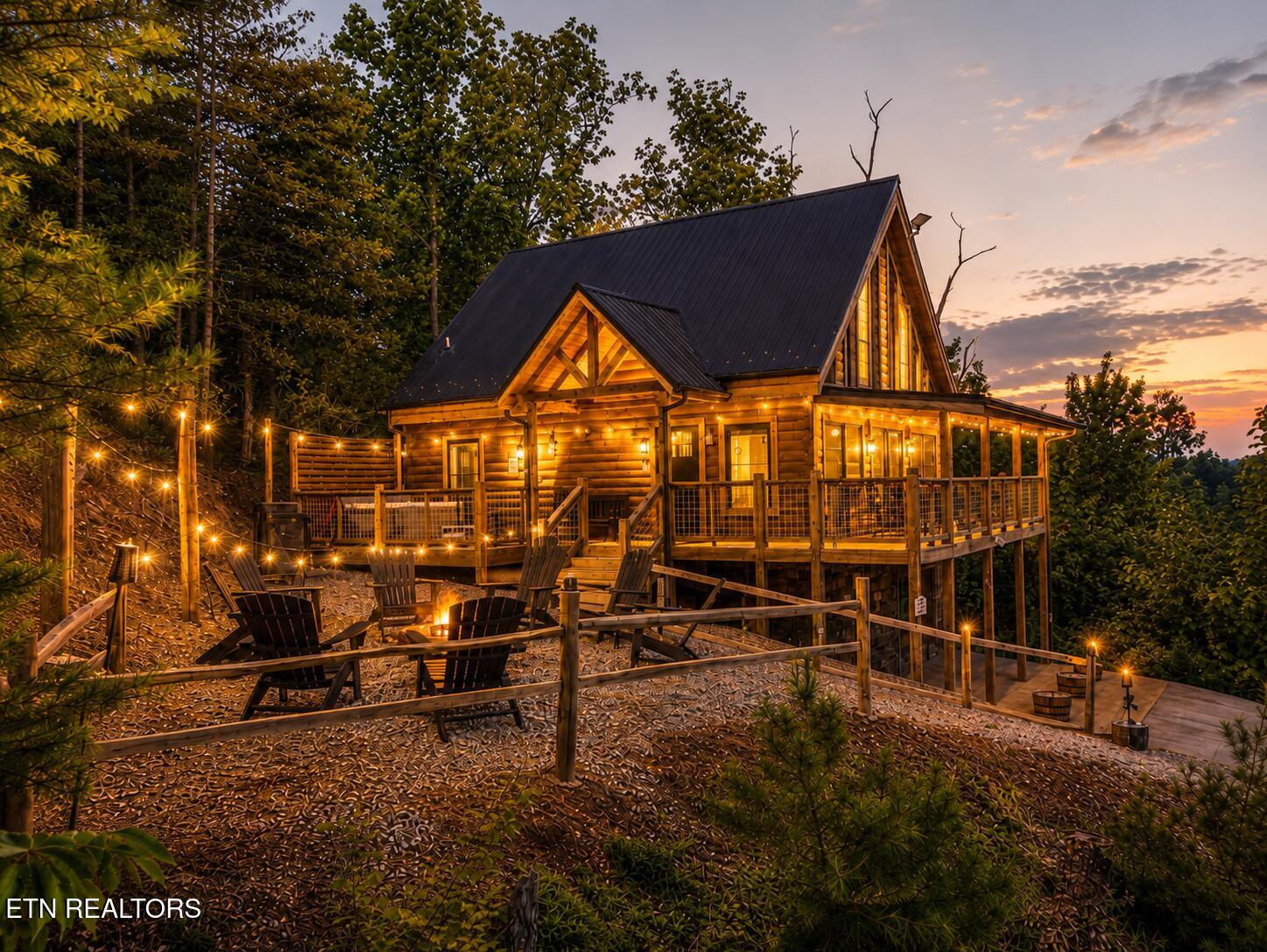 1606 Dove Wing Way Sevierville TN 37862