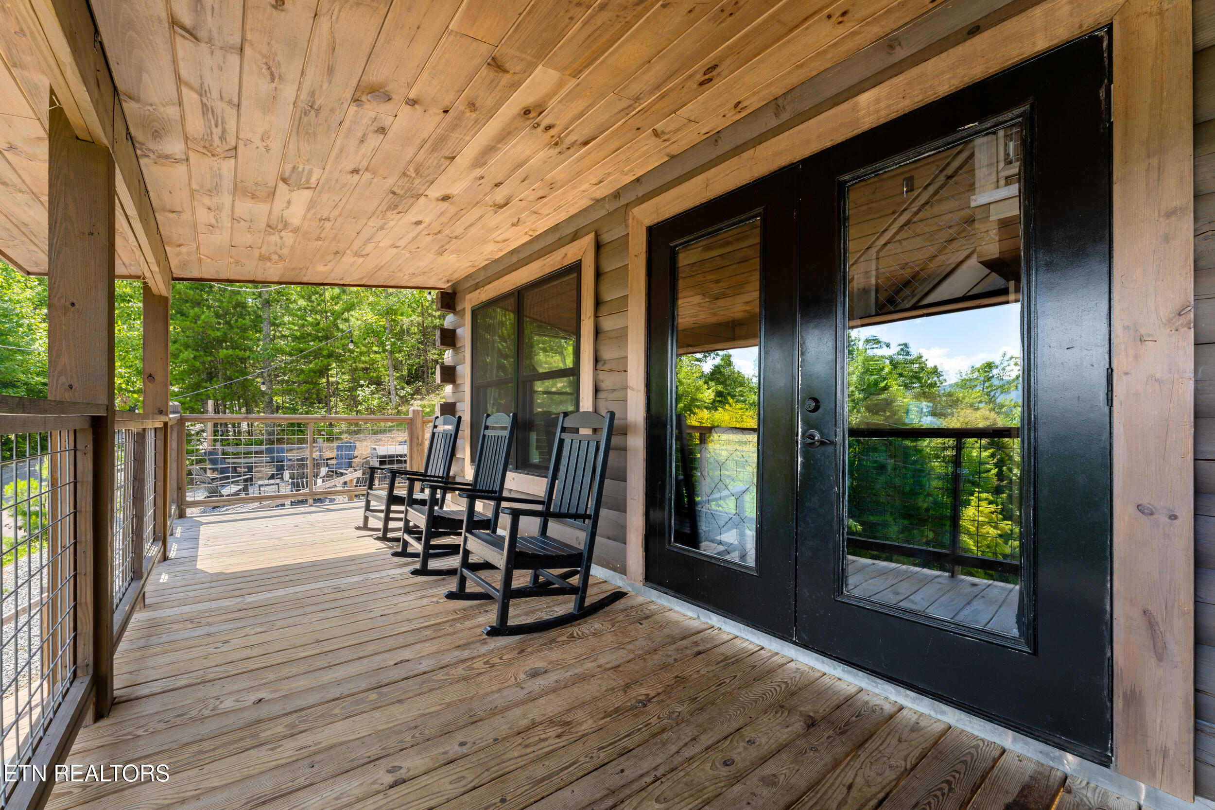 1606 Dove Wing Way Sevierville TN 37862