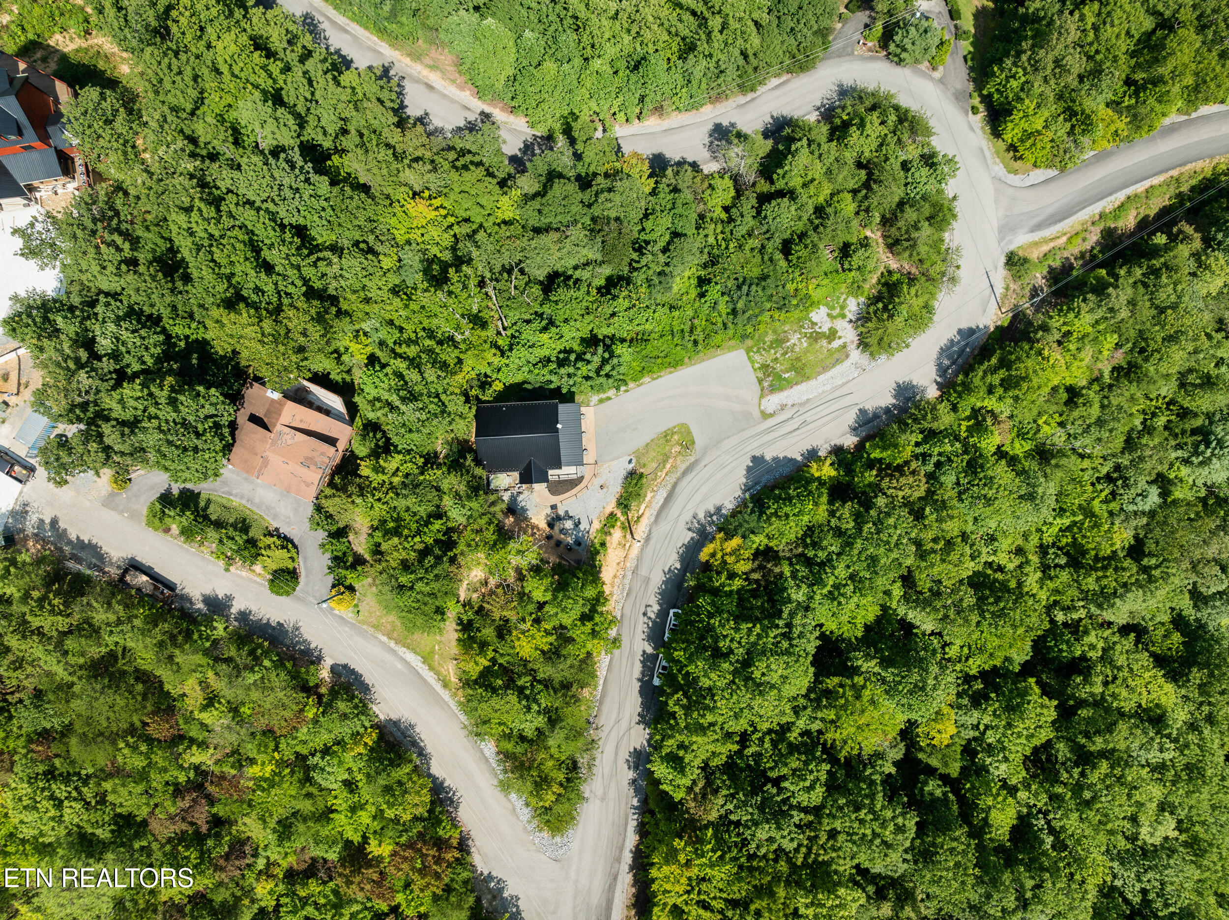 1606 Dove Wing Way Sevierville TN 37862