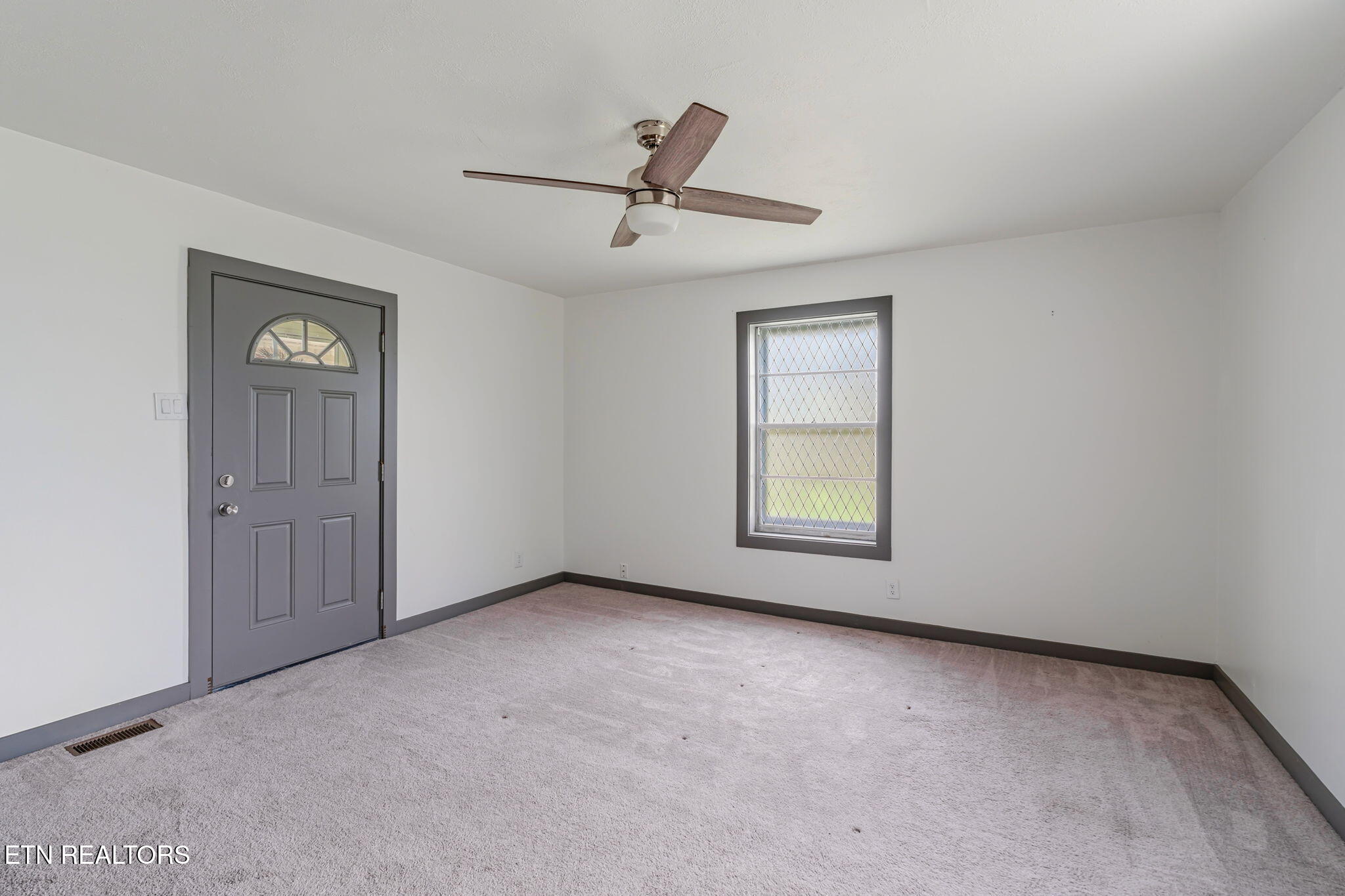 612 W Strang Street Rockwood TN 37854