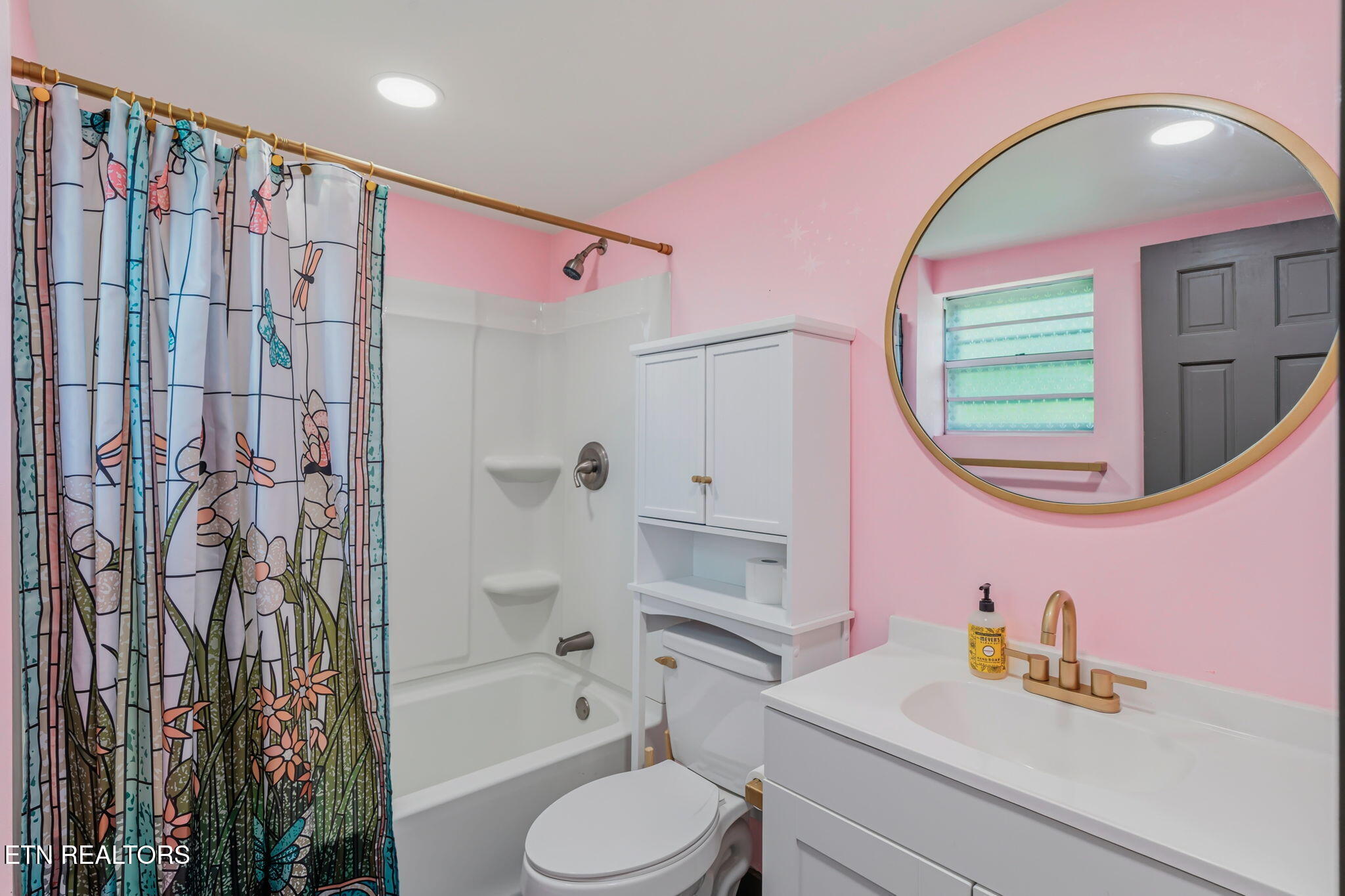 612 W Strang Street Rockwood TN 37854