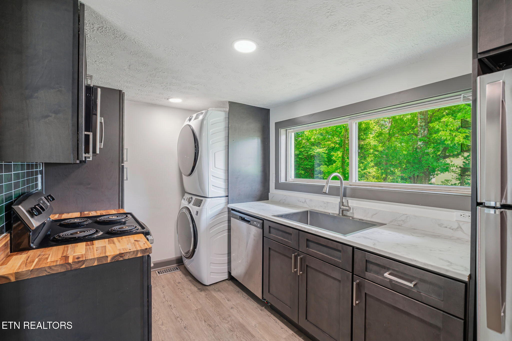 612 W Strang Street Rockwood TN 37854