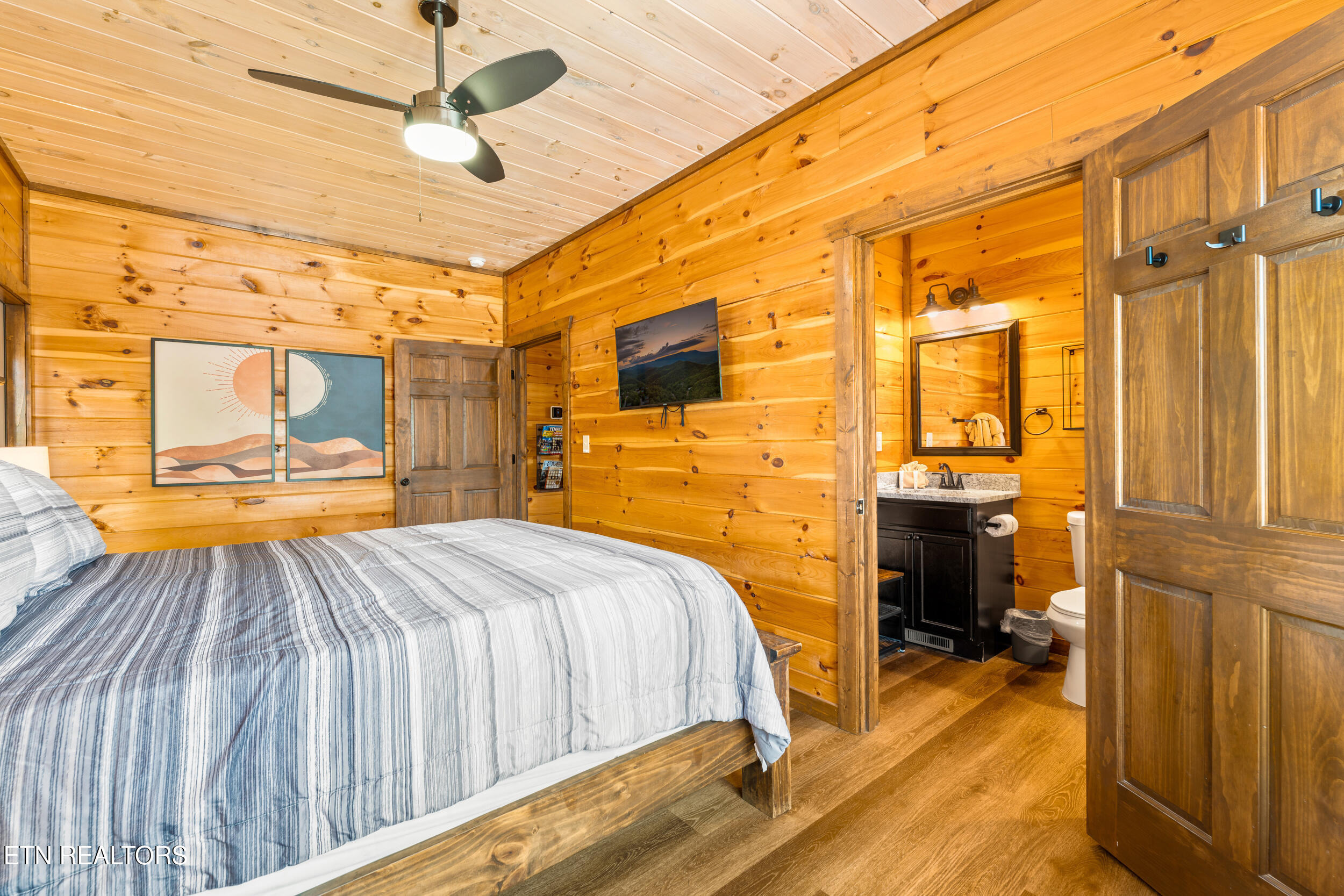 851 Osprey Way Pigeon Forge TN 37863