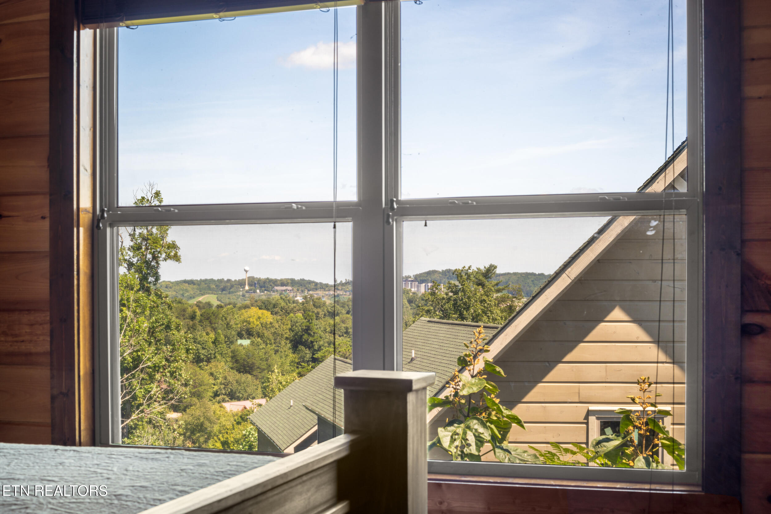 851 Osprey Way Pigeon Forge TN 37863