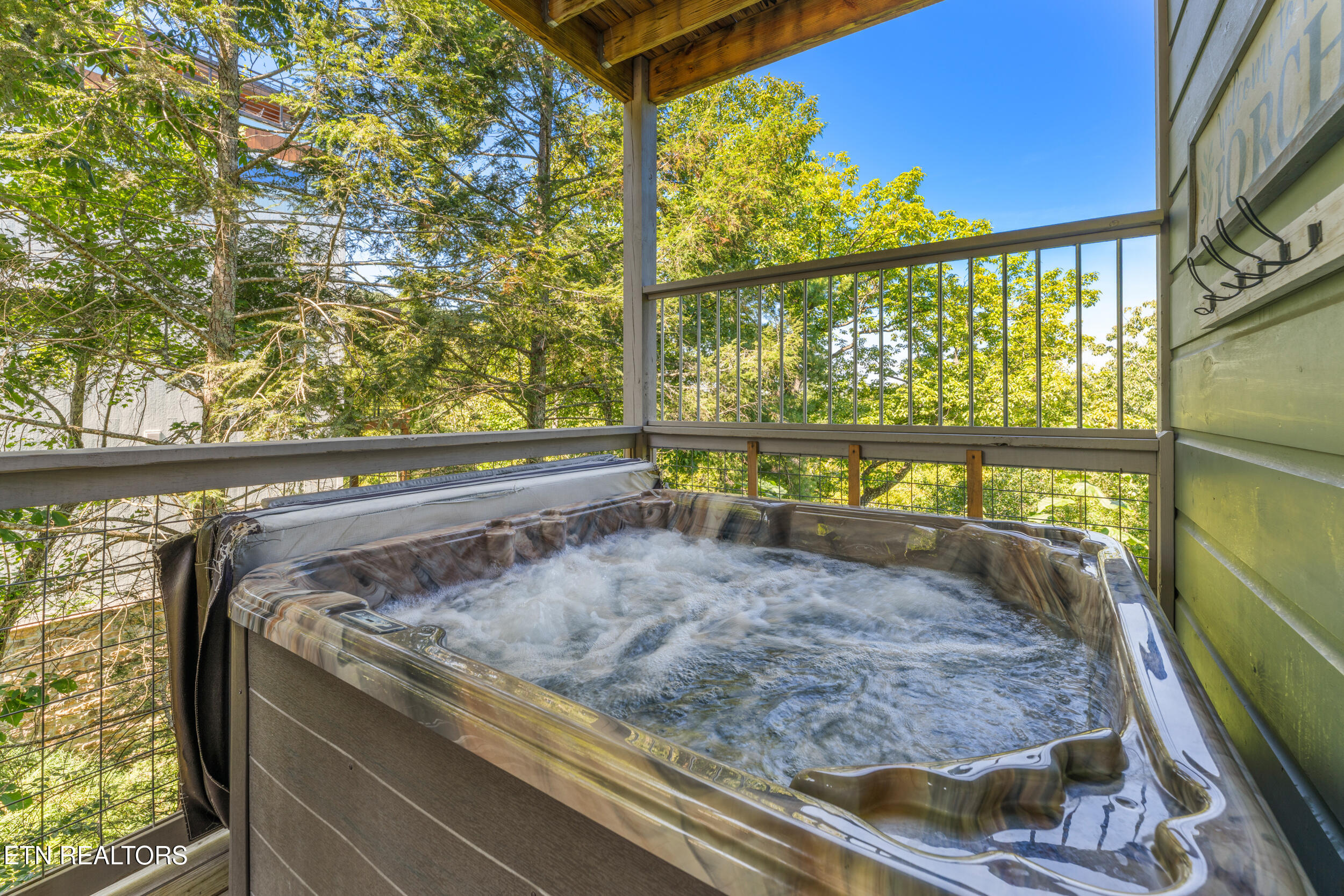 851 Osprey Way Pigeon Forge TN 37863