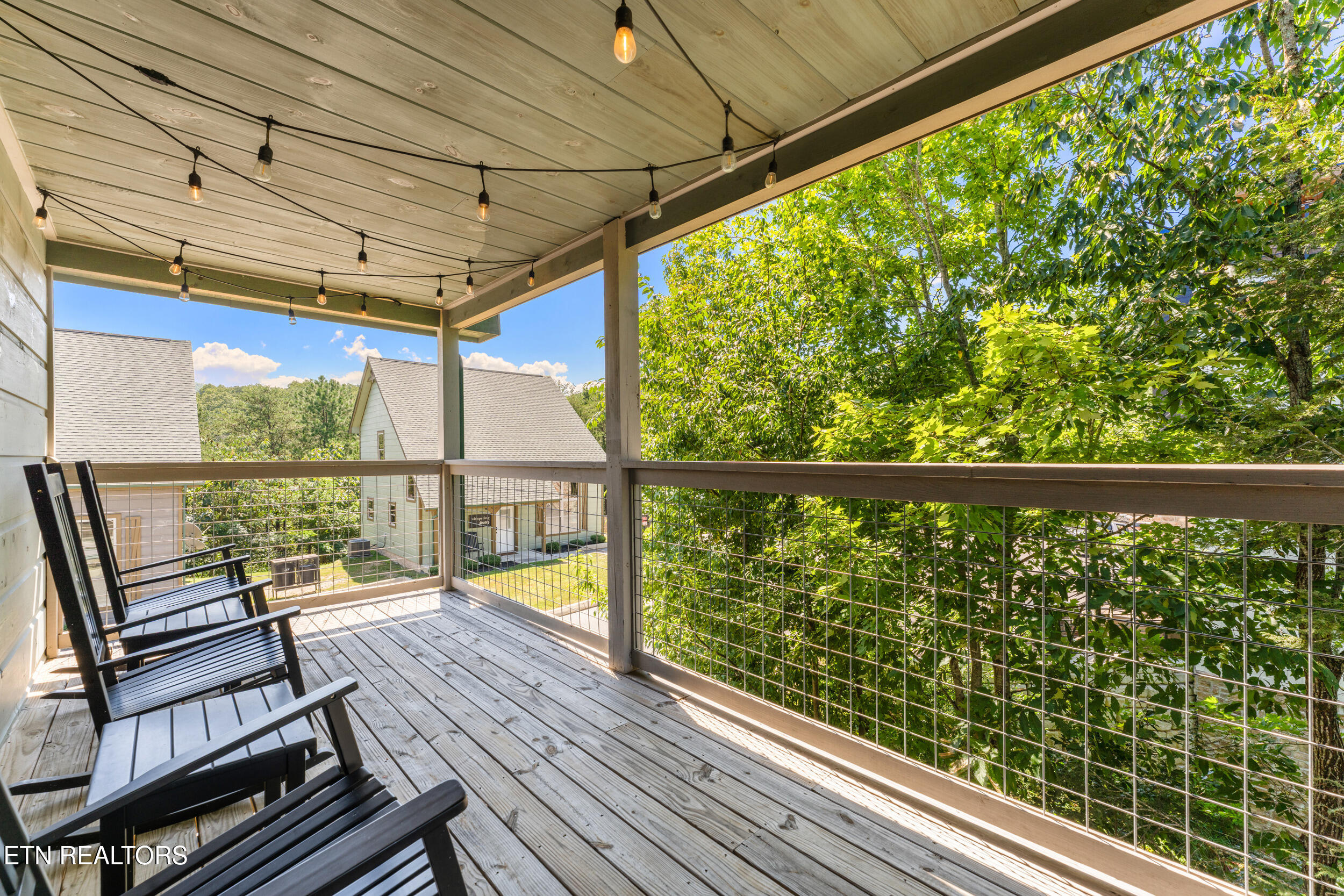 851 Osprey Way Pigeon Forge TN 37863