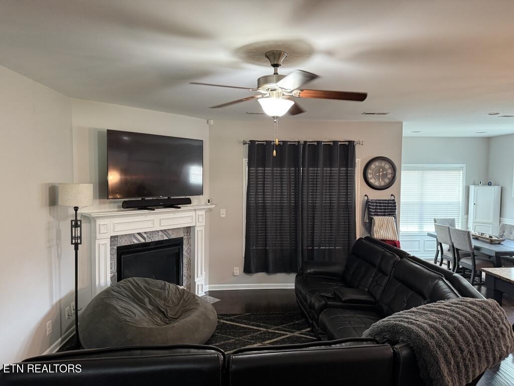 811 Yosemite Drive Lenoir City TN 37771