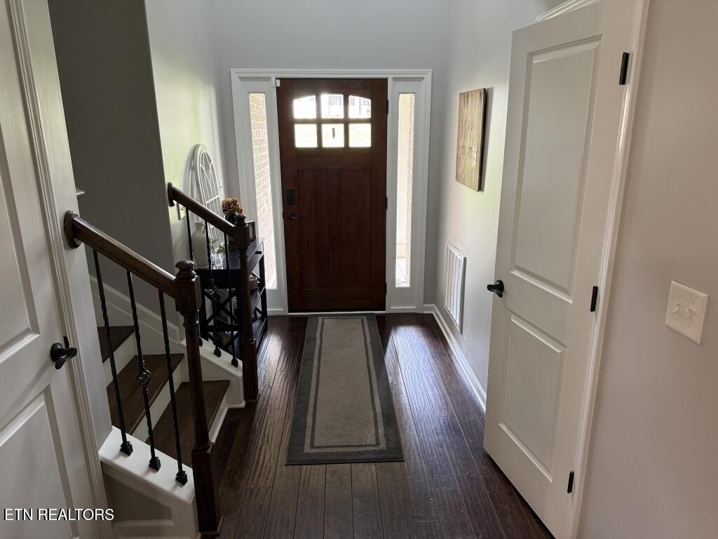 811 Yosemite Drive Lenoir City TN 37771