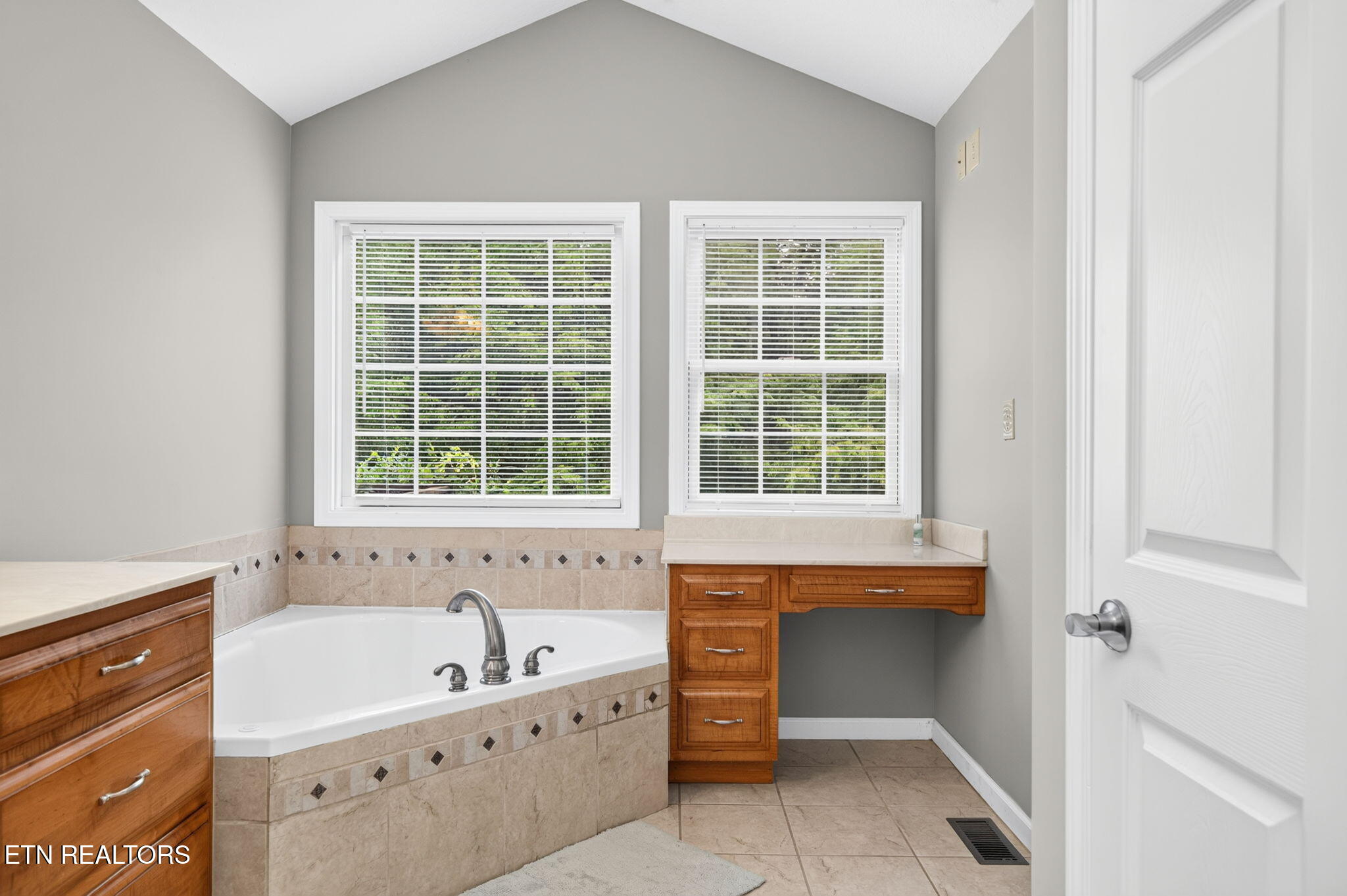 50 Ross Place Monterey TN 38574