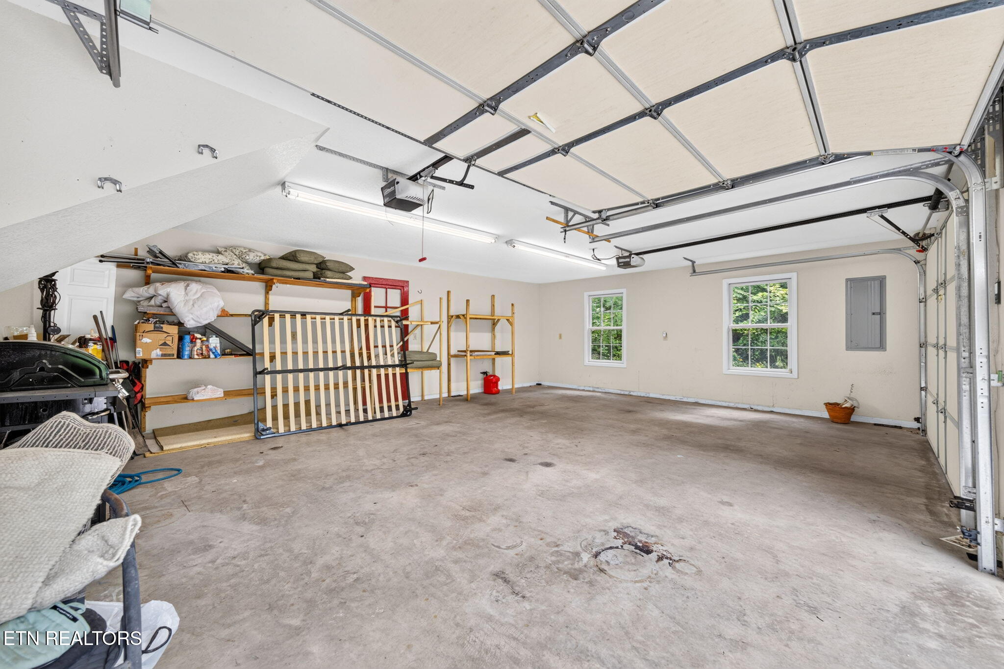 50 Ross Place Monterey TN 38574