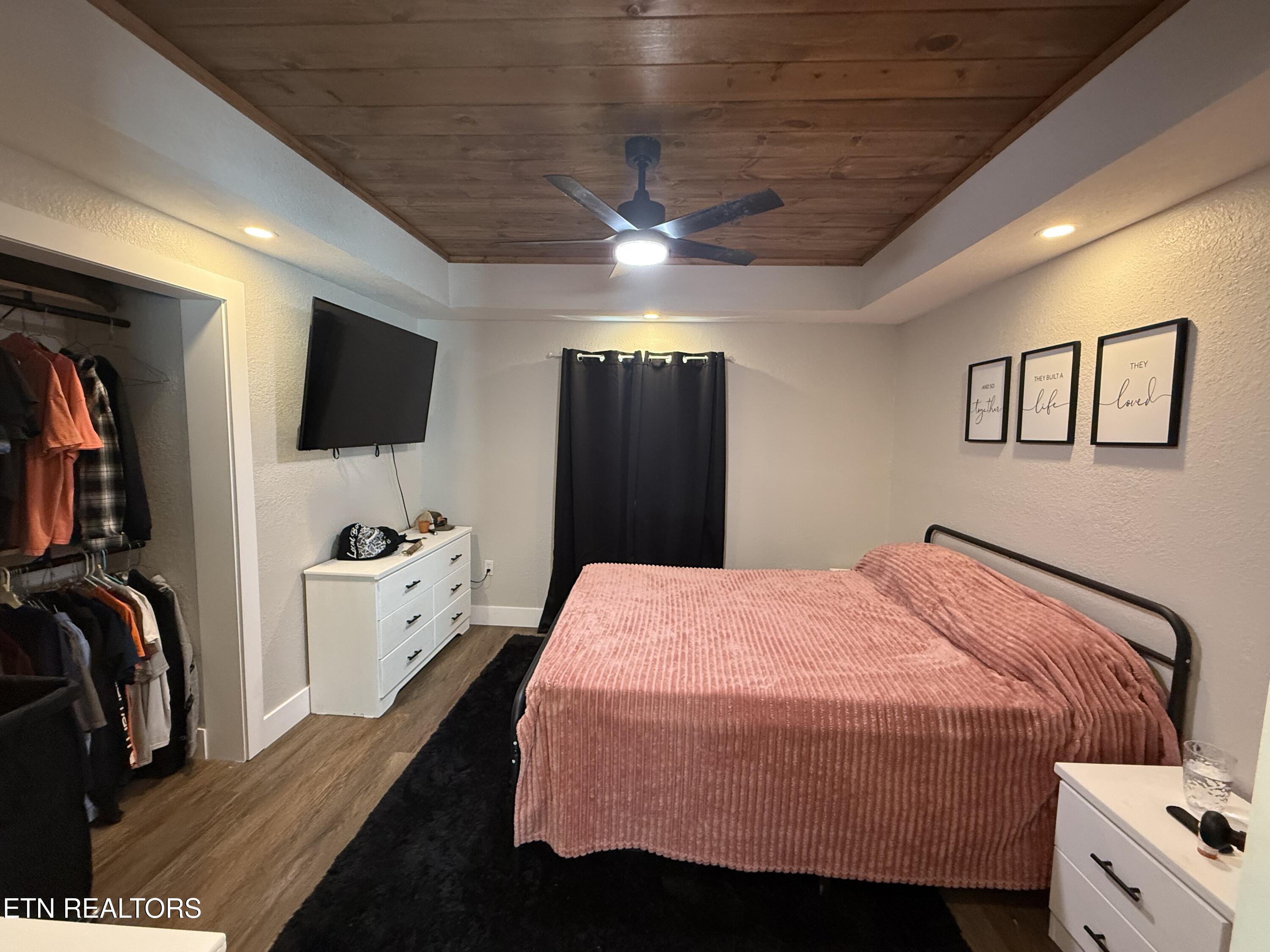8415 Morgan County Highway Sunbright TN 37872