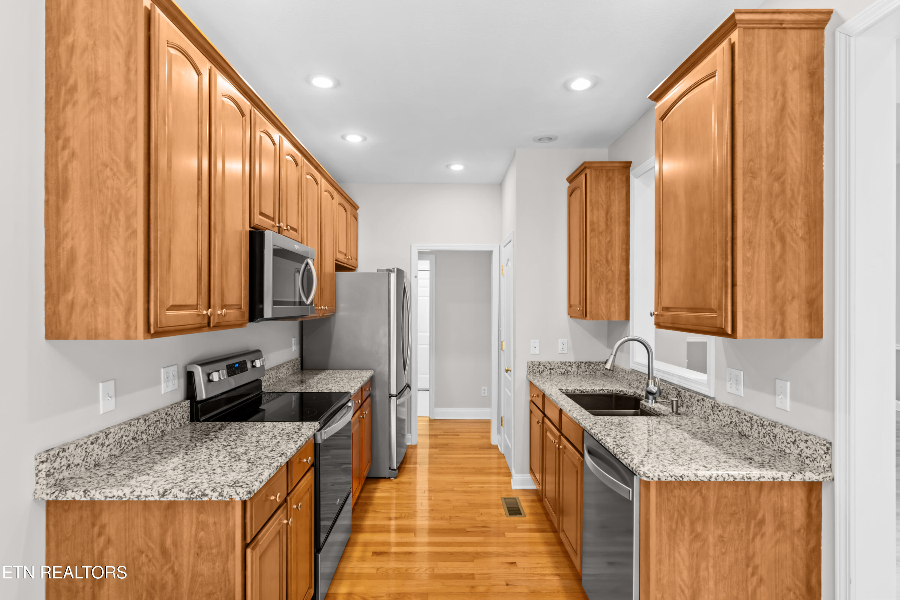 115 Oligi Lane Loudon TN 37774