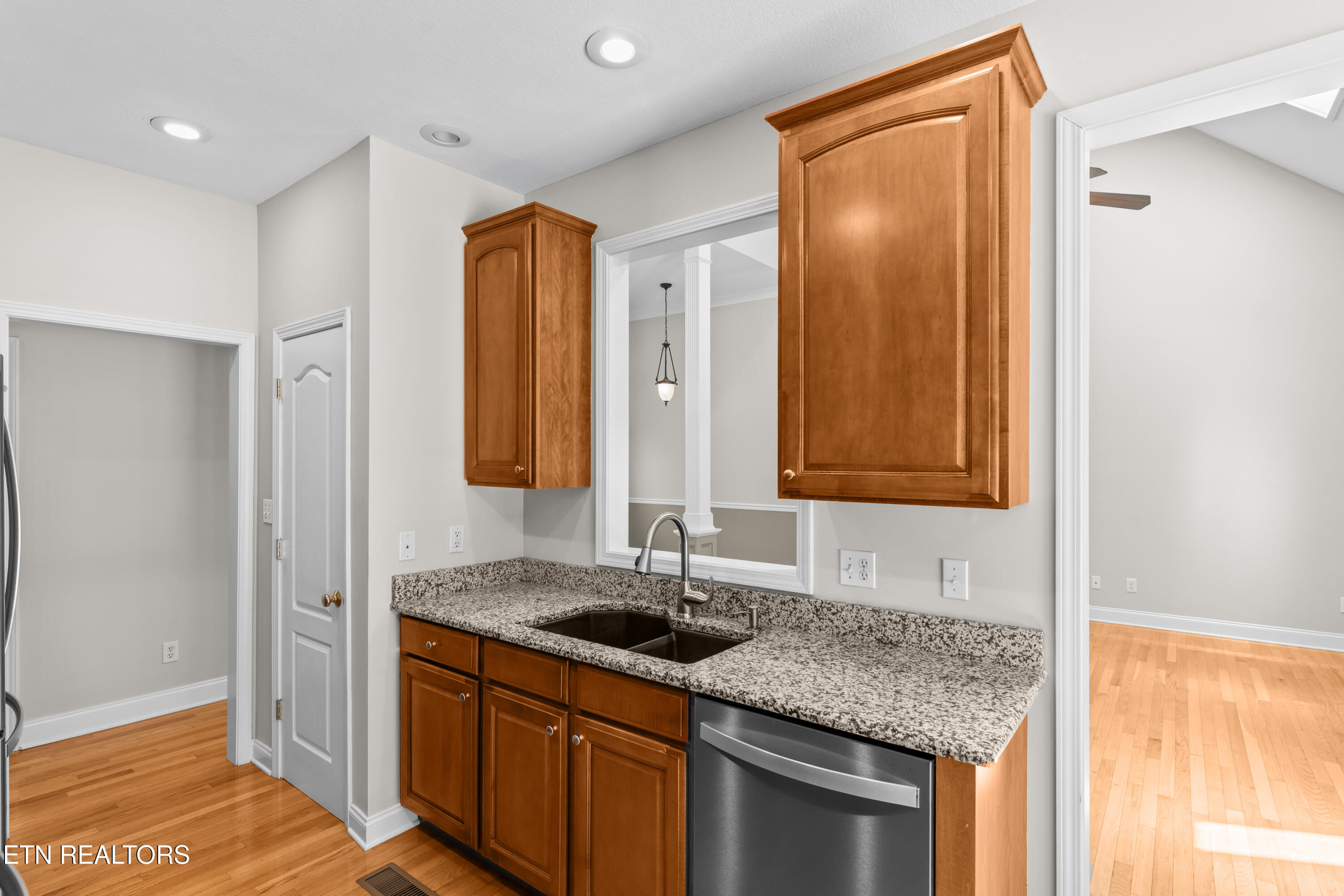 115 Oligi Lane Loudon TN 37774