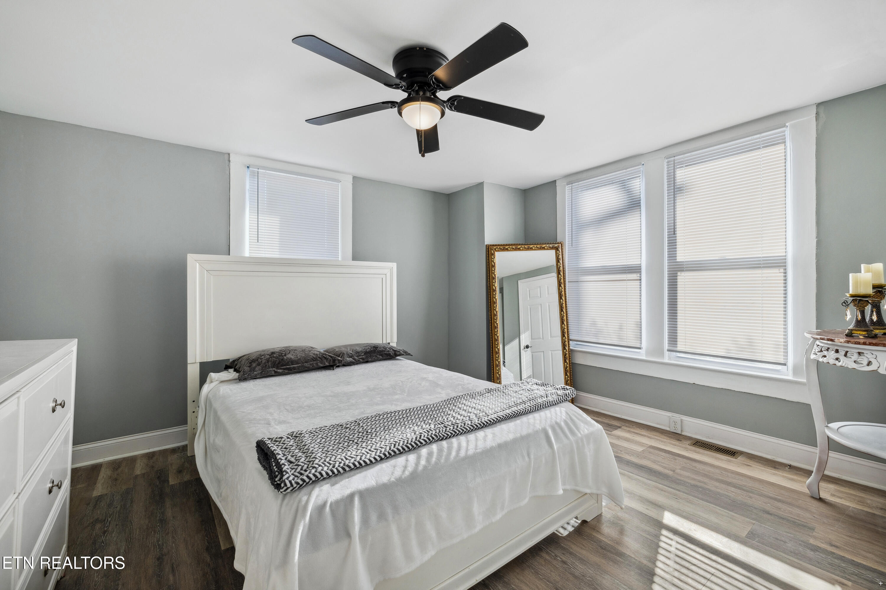 2221 Virginia Avenue Knoxville TN 37921