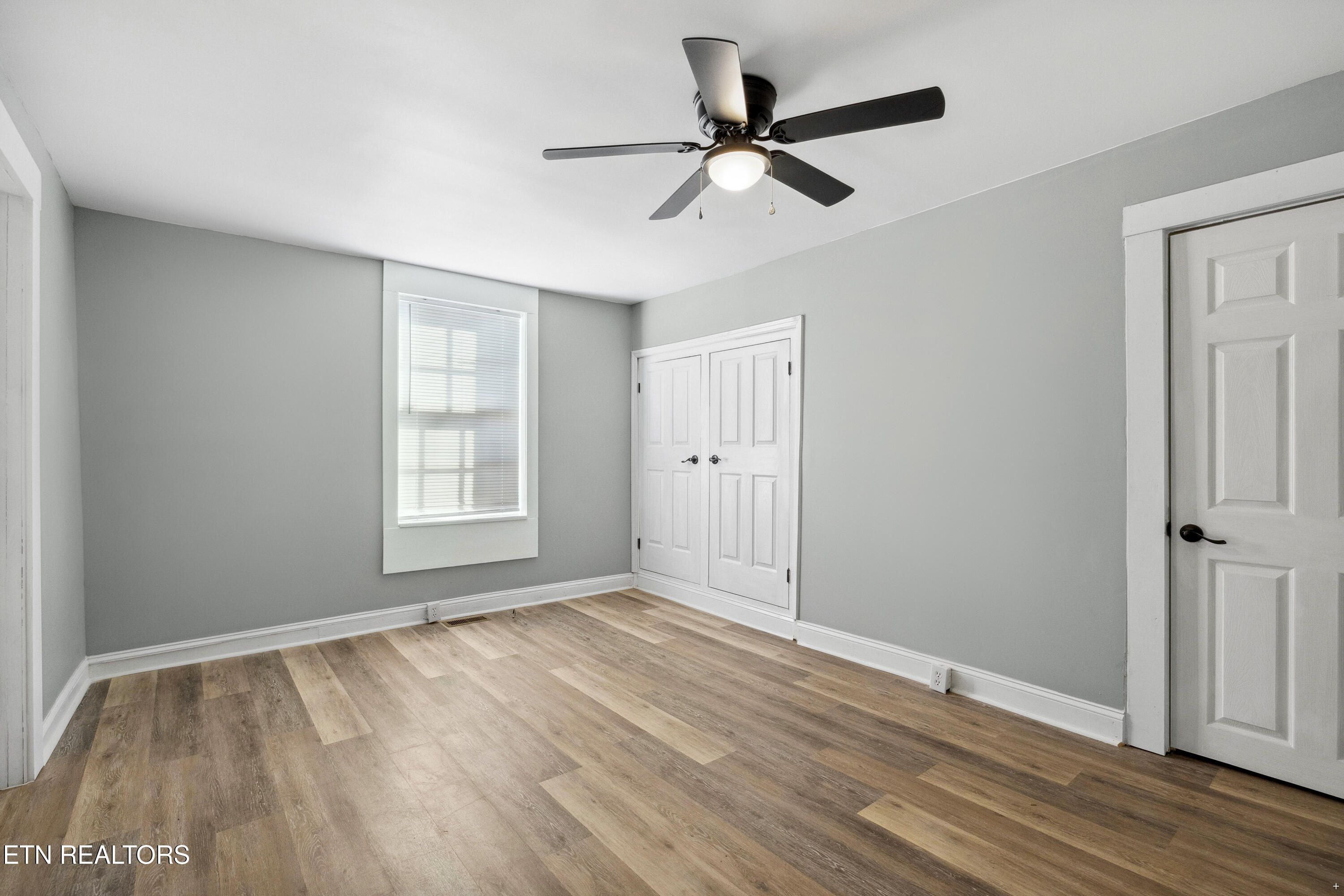 2221 Virginia Avenue Knoxville TN 37921