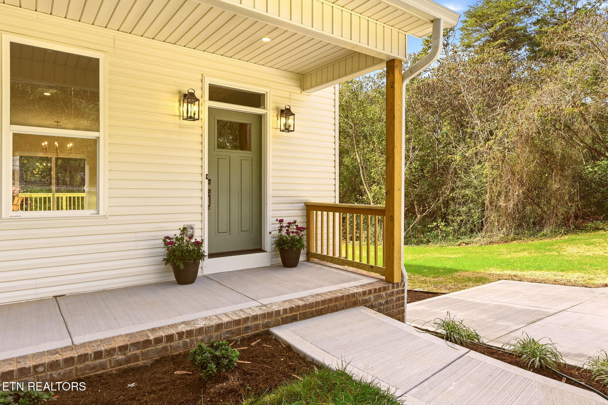 3137 Dewine Road Knoxville TN 37921