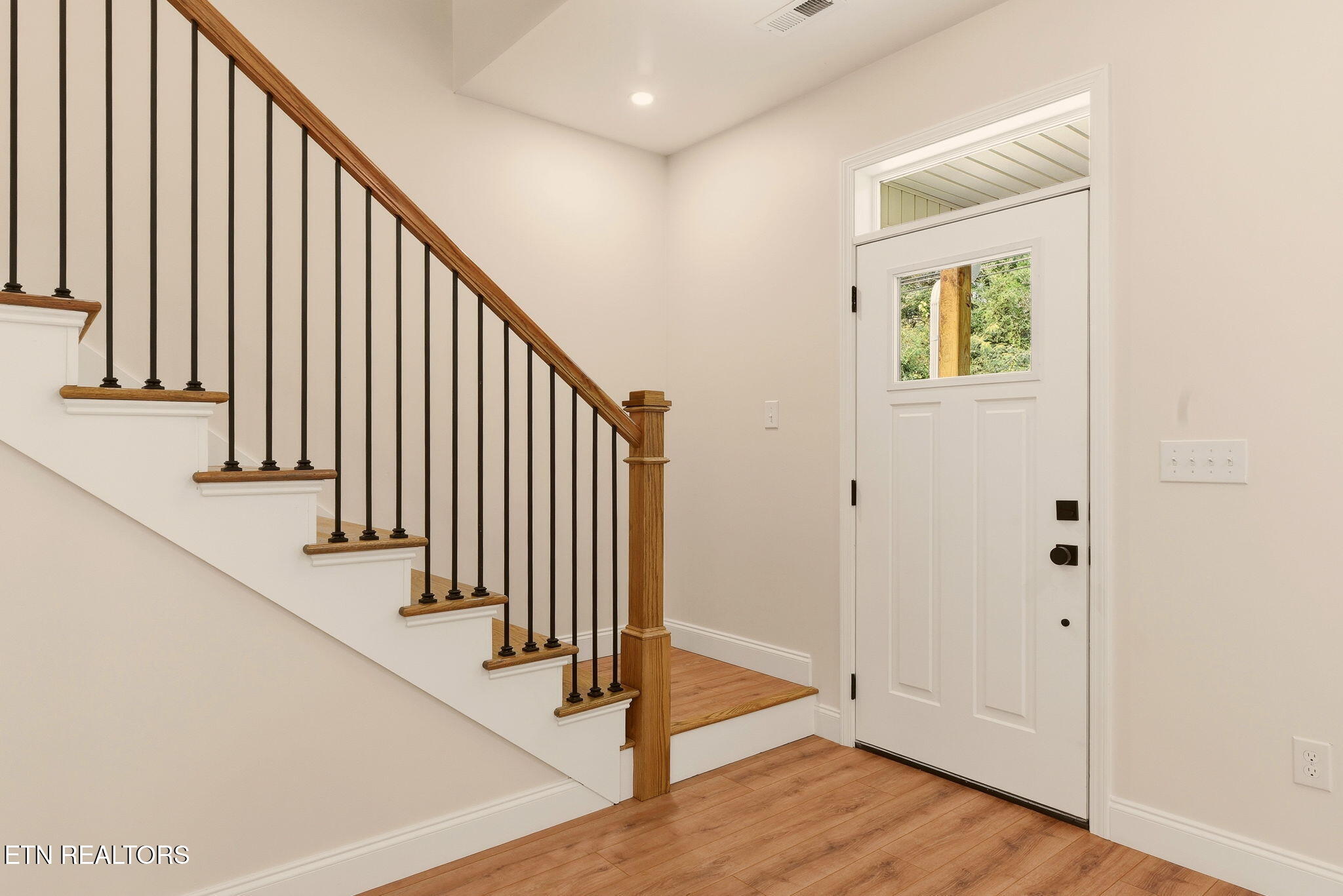 3137 Dewine Road Knoxville TN 37921