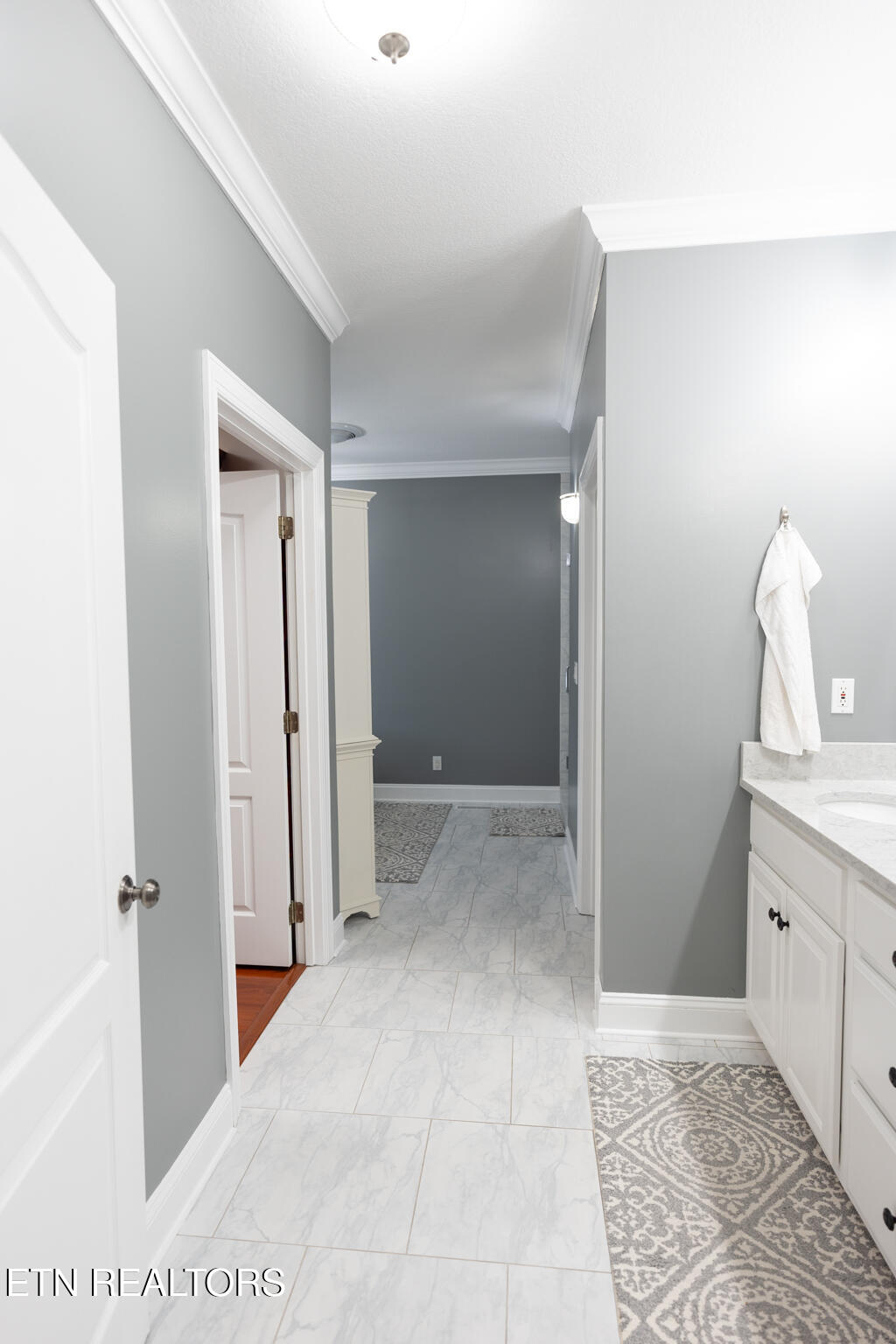 176 Fincastle Drive Lafollette TN 37766