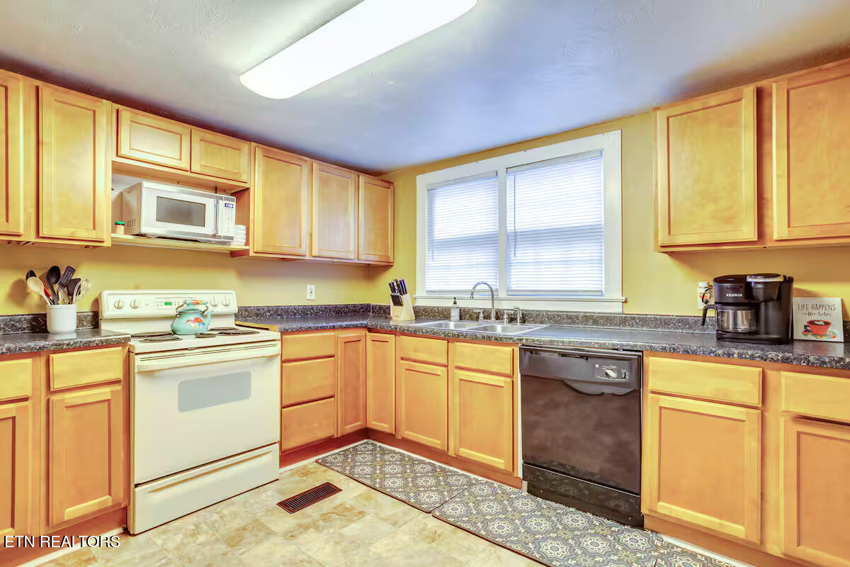 4421 Ellen Street Knoxville TN 37920
