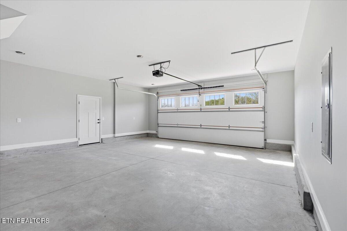 826 Sophie Drive Greenback TN 37742