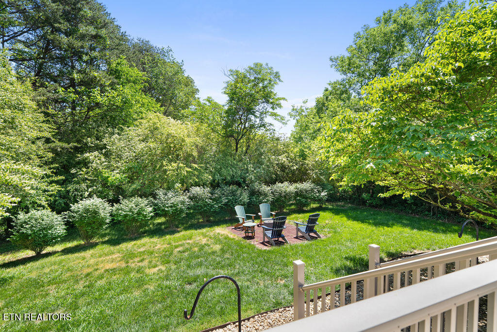 145 Daleyuhski Way Loudon TN 37774