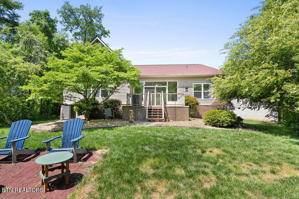 145 Daleyuhski Way Loudon TN 37774