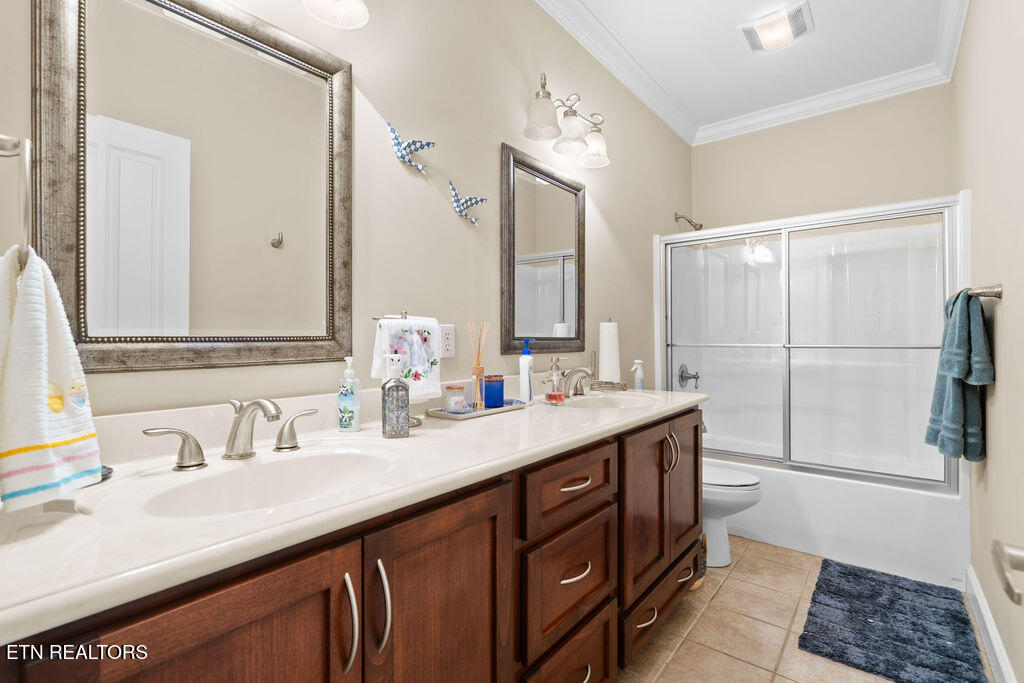 145 Daleyuhski Way Loudon TN 37774